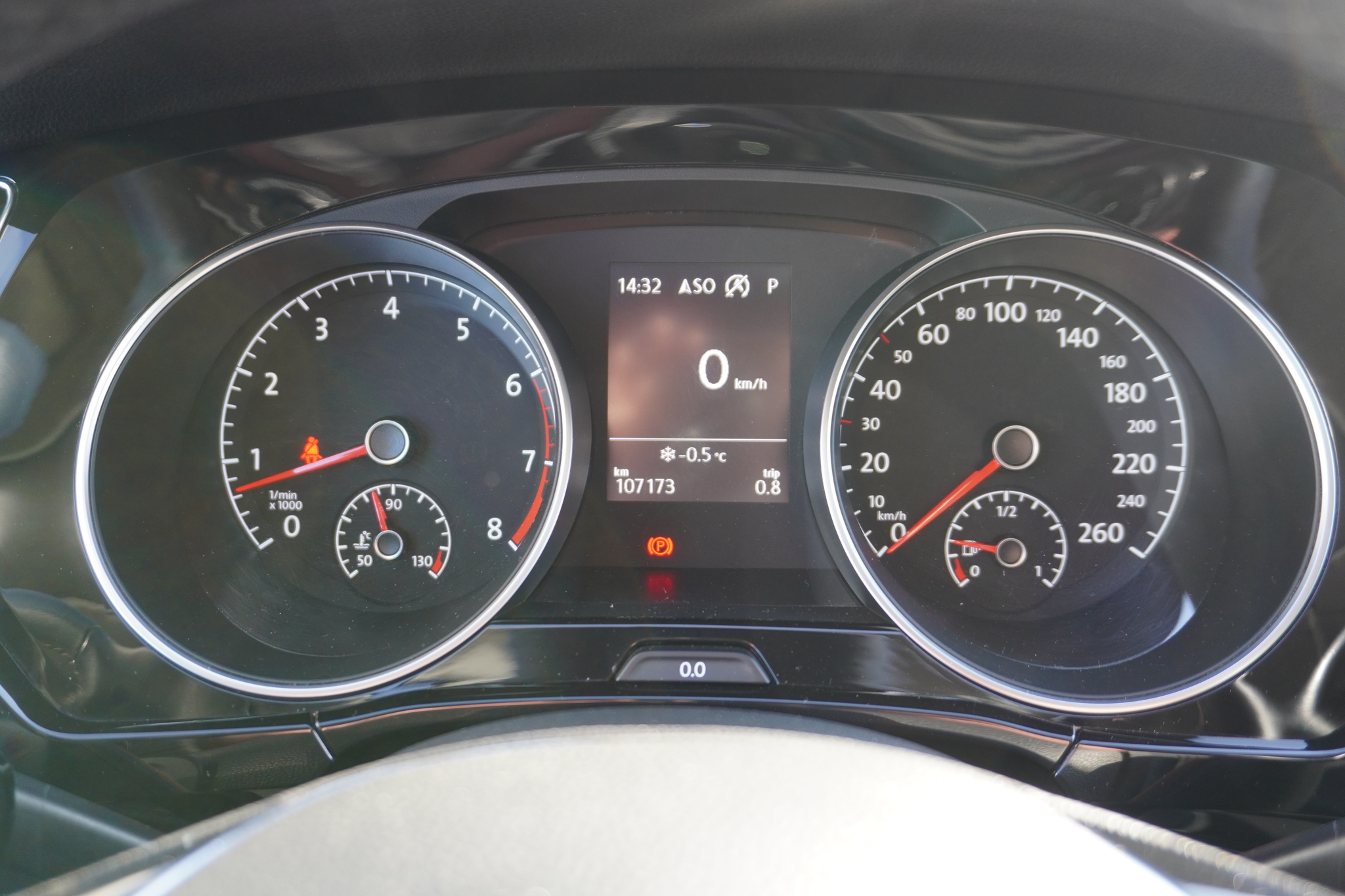 listing desktop thumbnail image 17