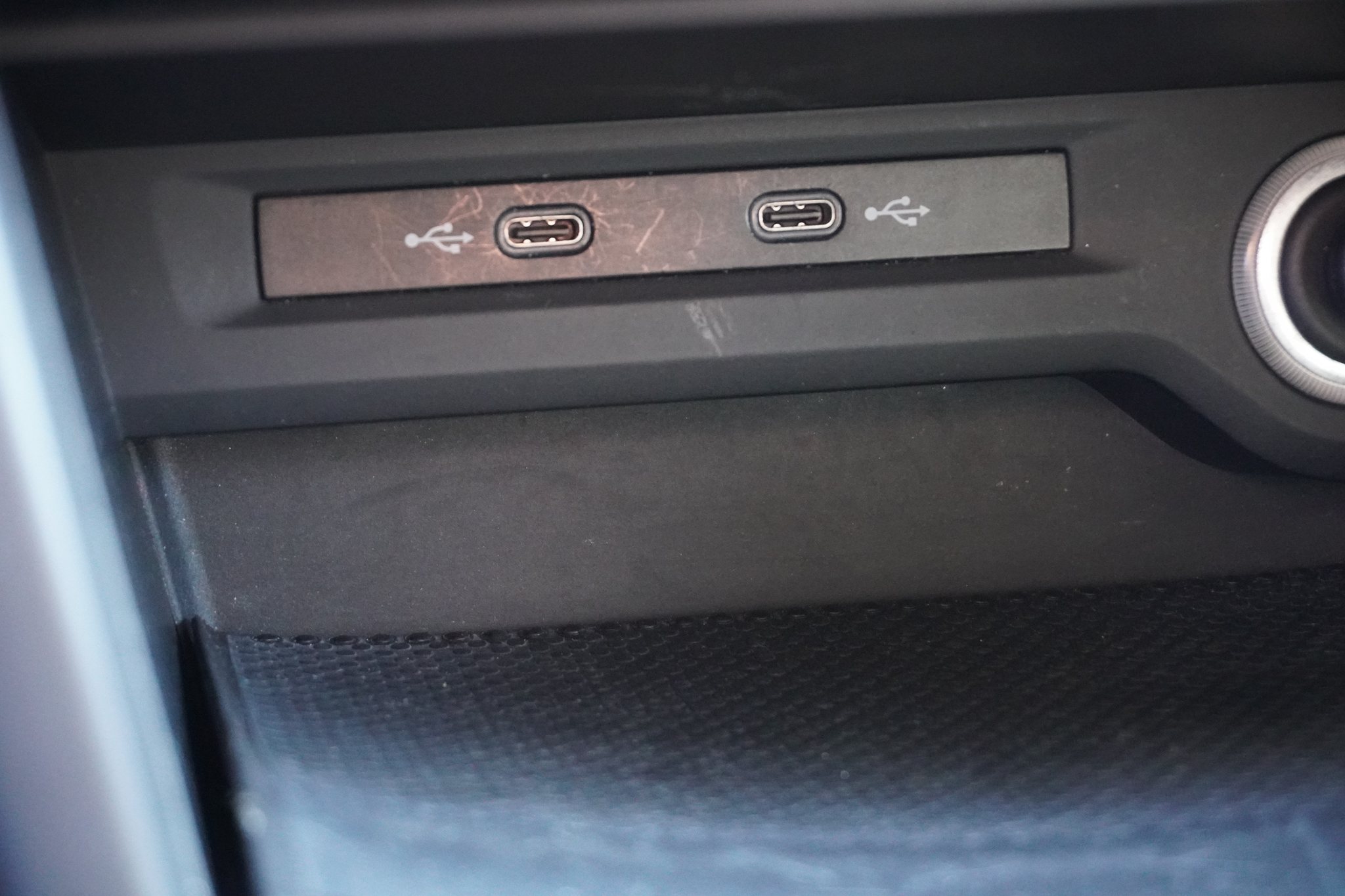 listing desktop thumbnail image 20