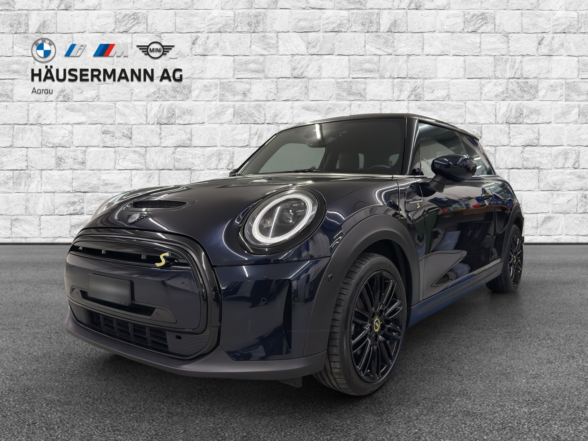 listing desktop thumbnail image 0