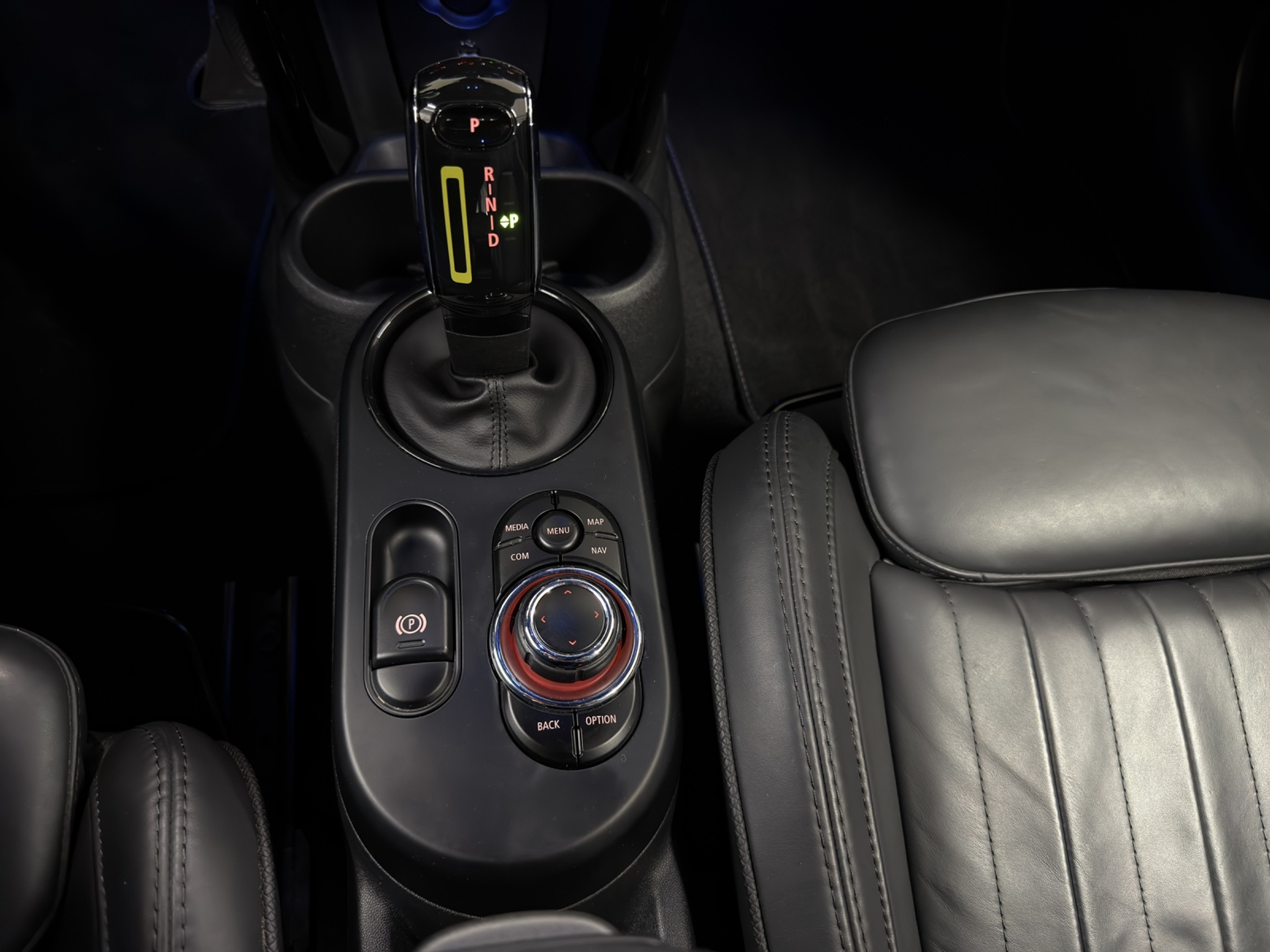 listing desktop thumbnail image 16