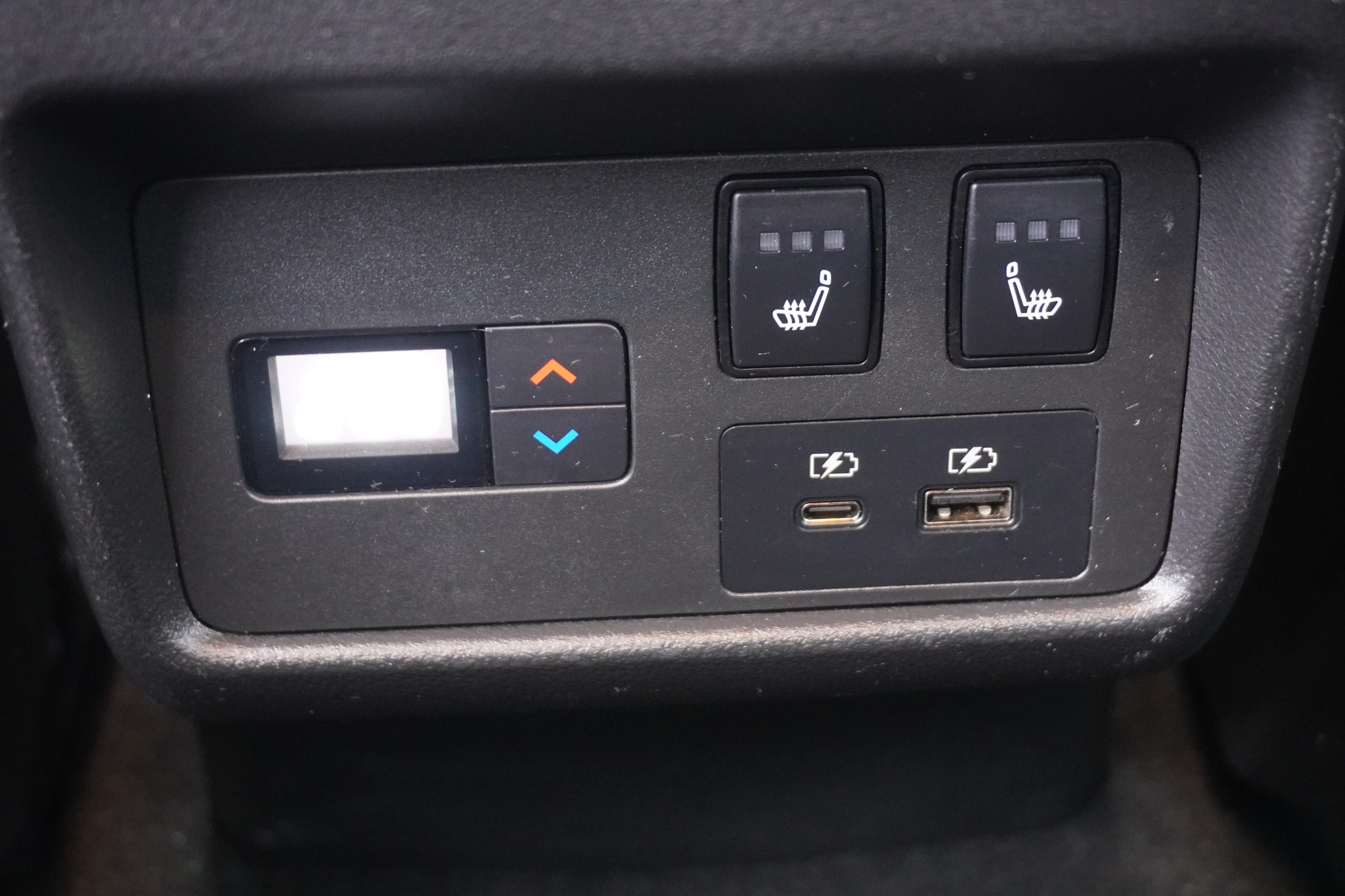 listing desktop thumbnail image 12