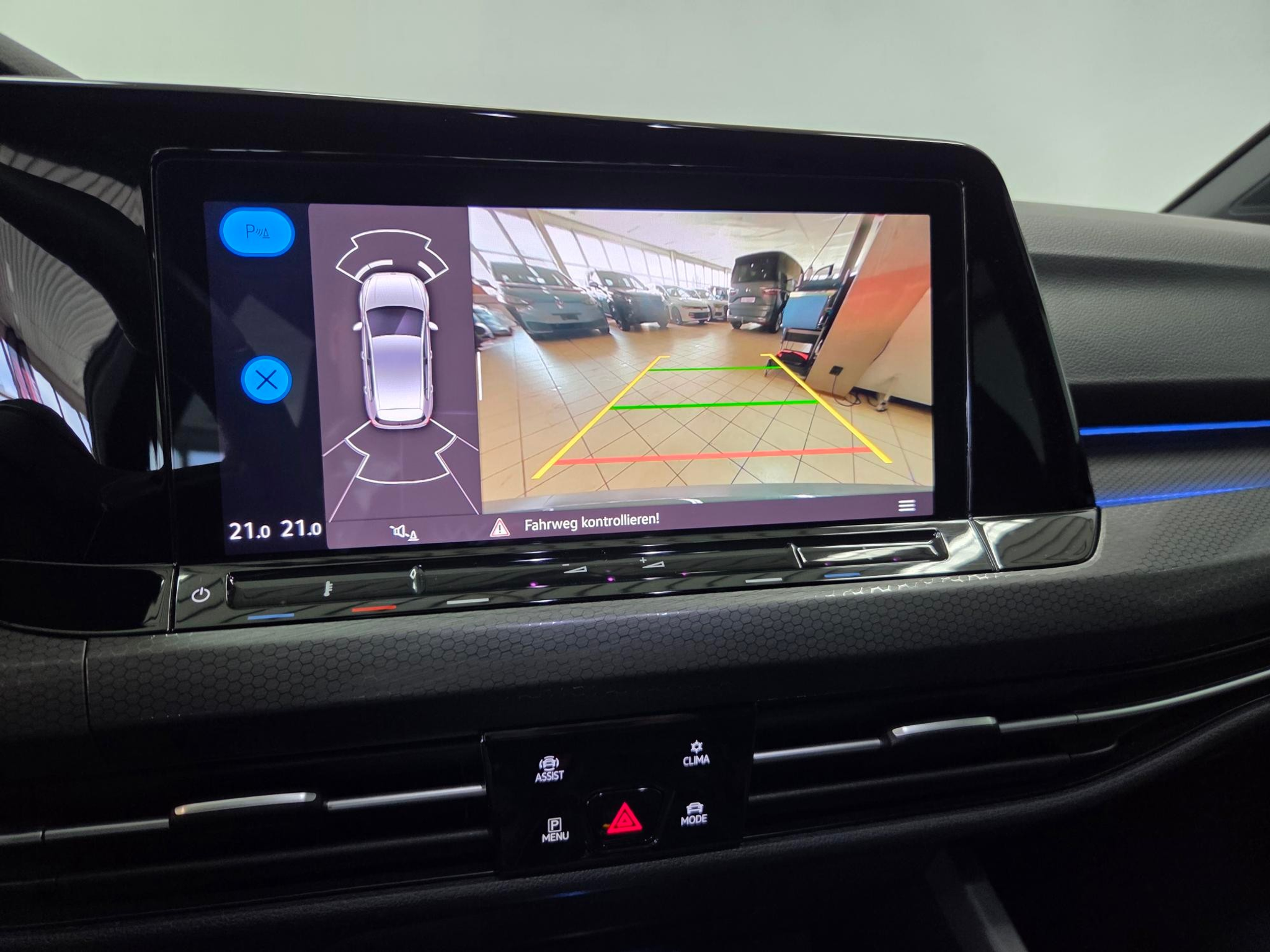 listing desktop thumbnail image 12