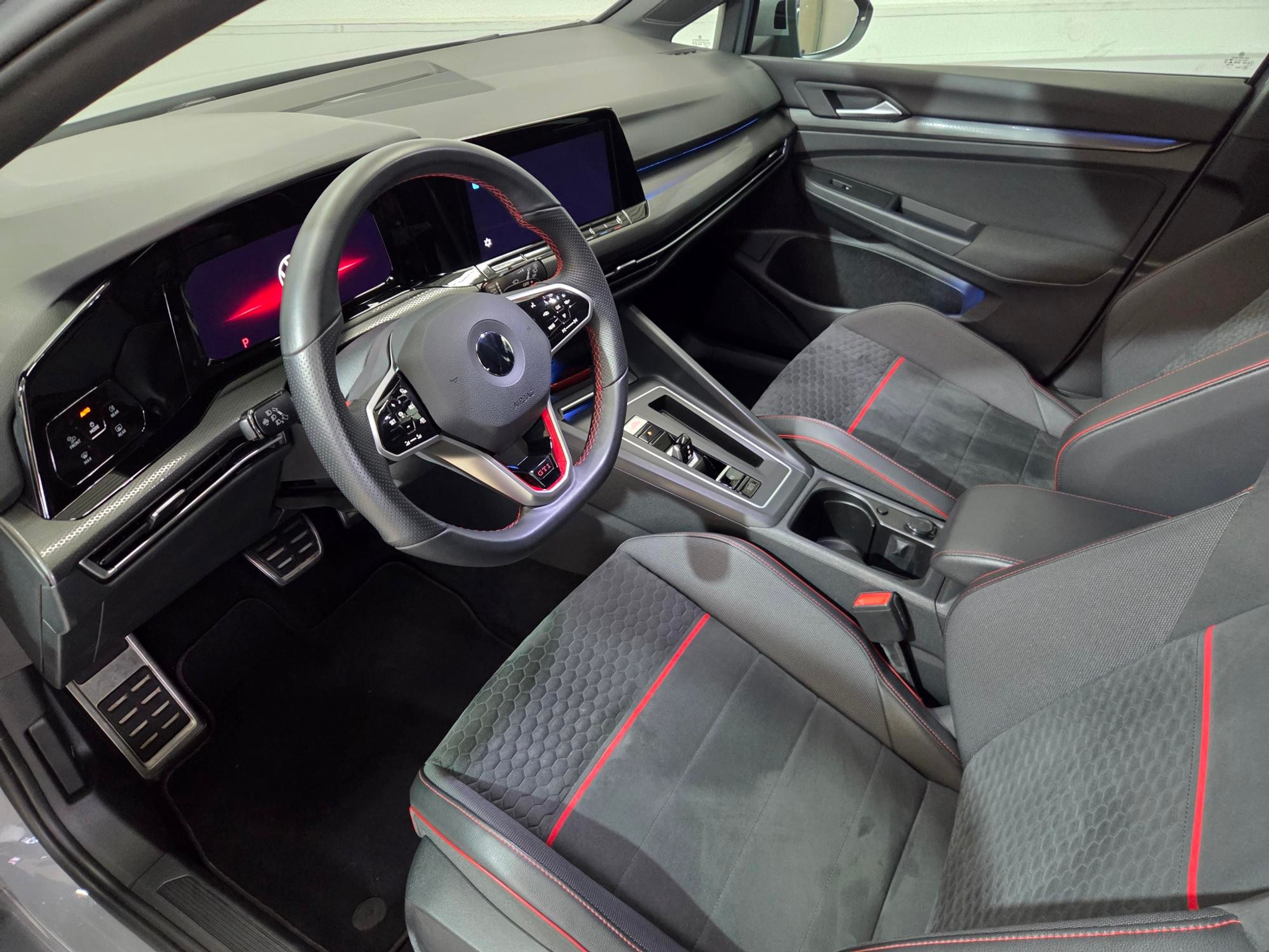 listing desktop thumbnail image 7