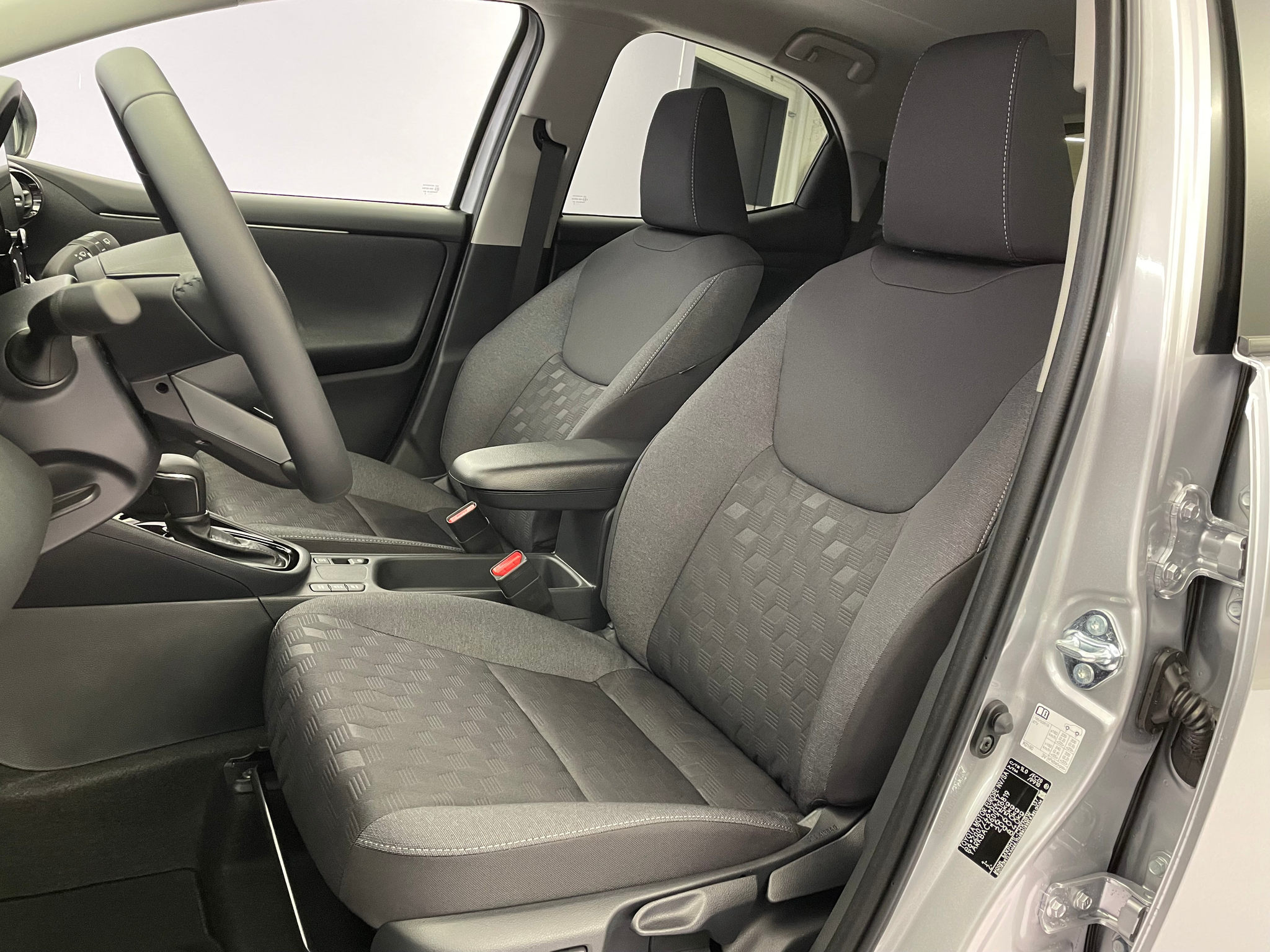 listing desktop thumbnail image 8