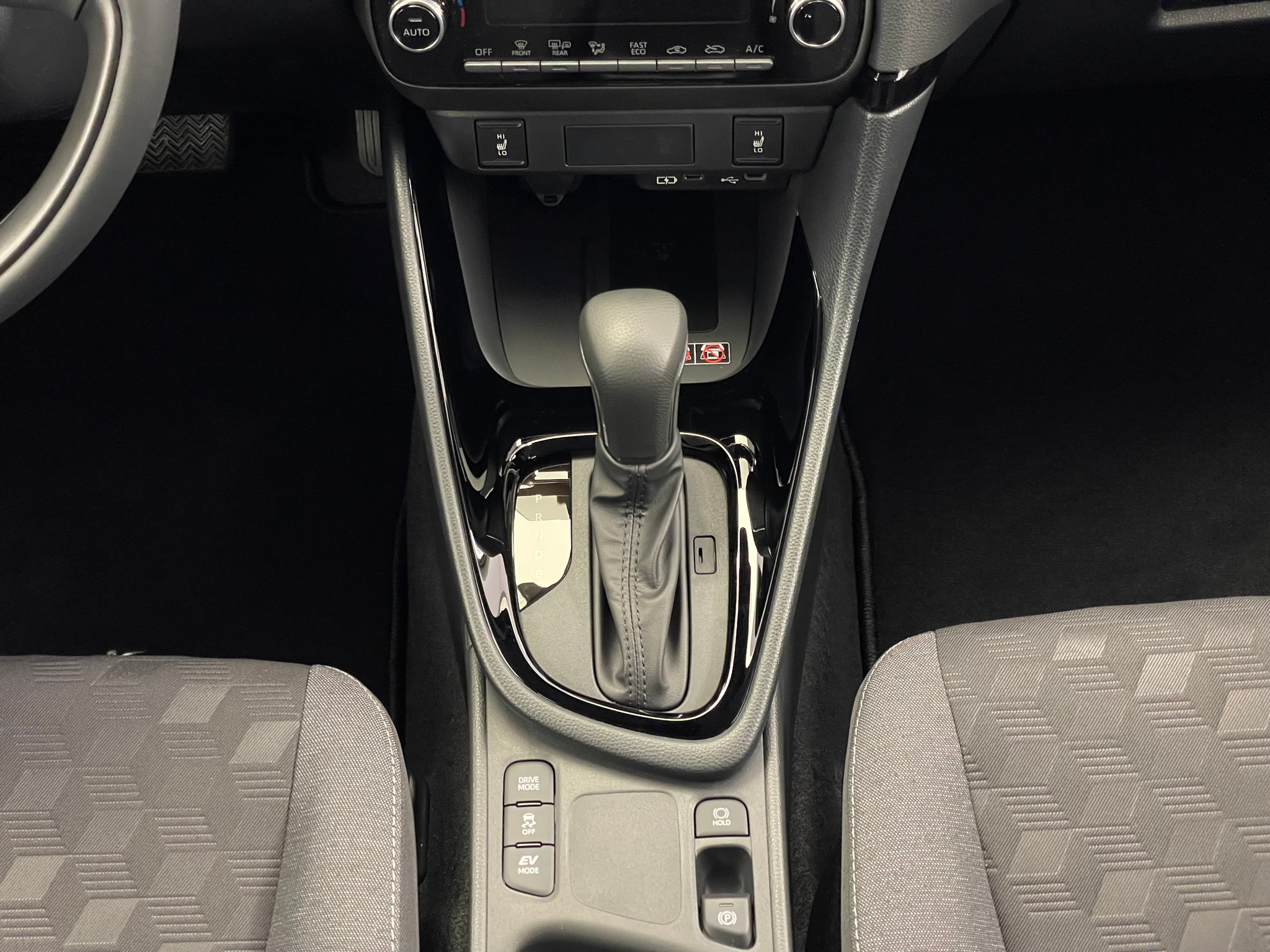 listing desktop thumbnail image 13