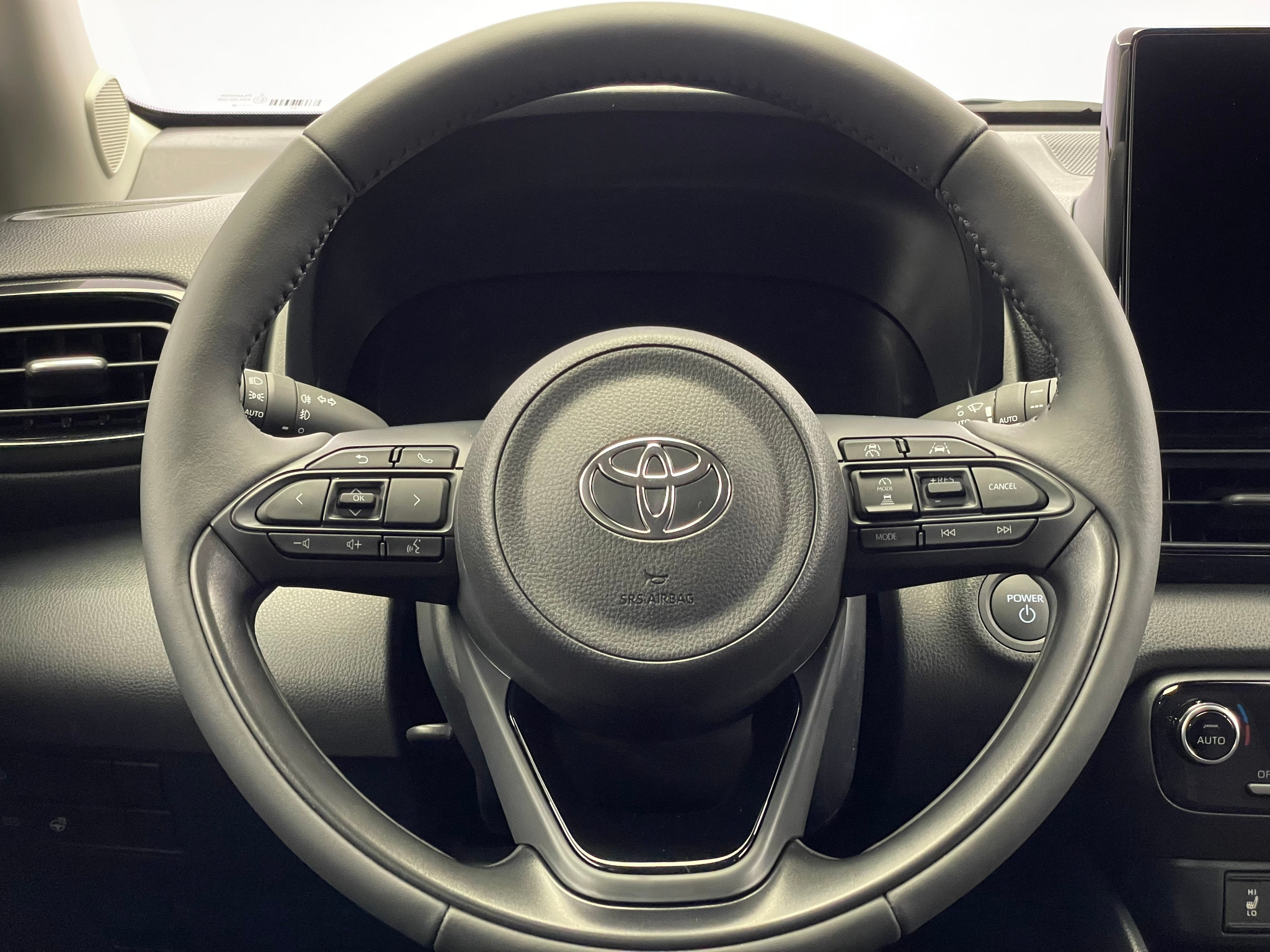 listing desktop thumbnail image 11