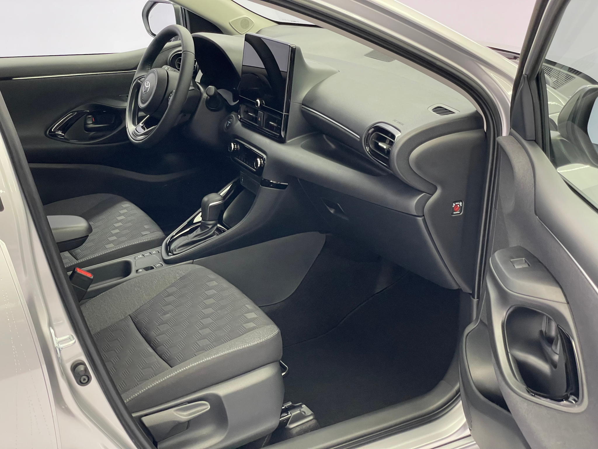 listing desktop thumbnail image 7