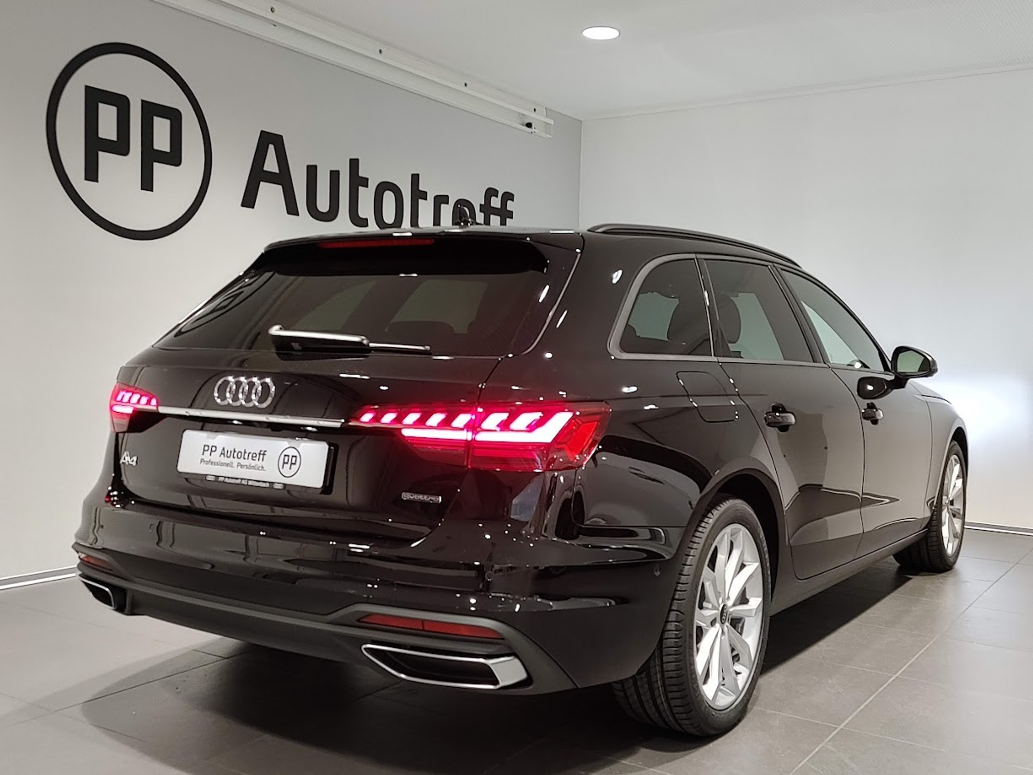 listing desktop thumbnail image 14