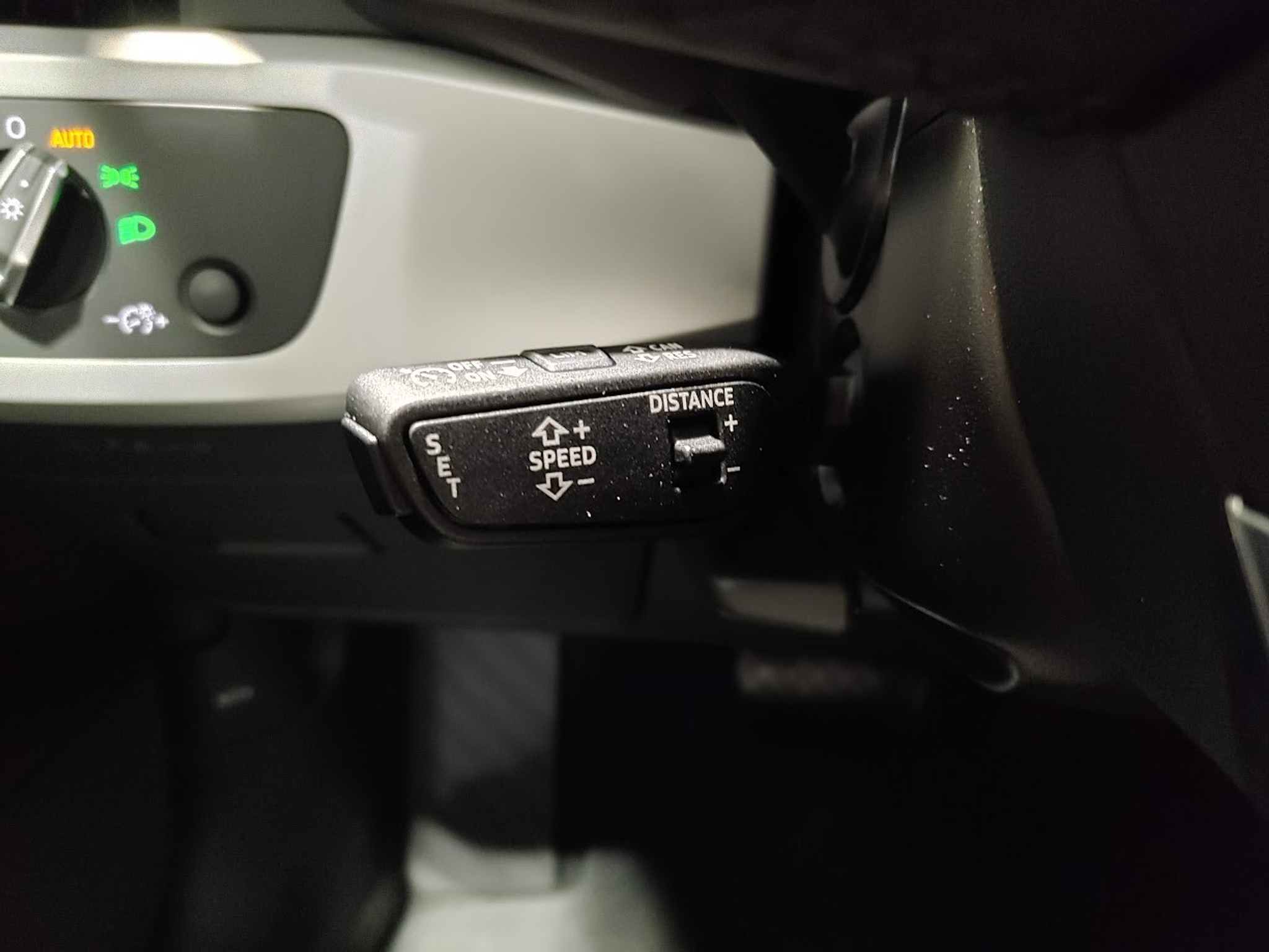 listing desktop thumbnail image 5