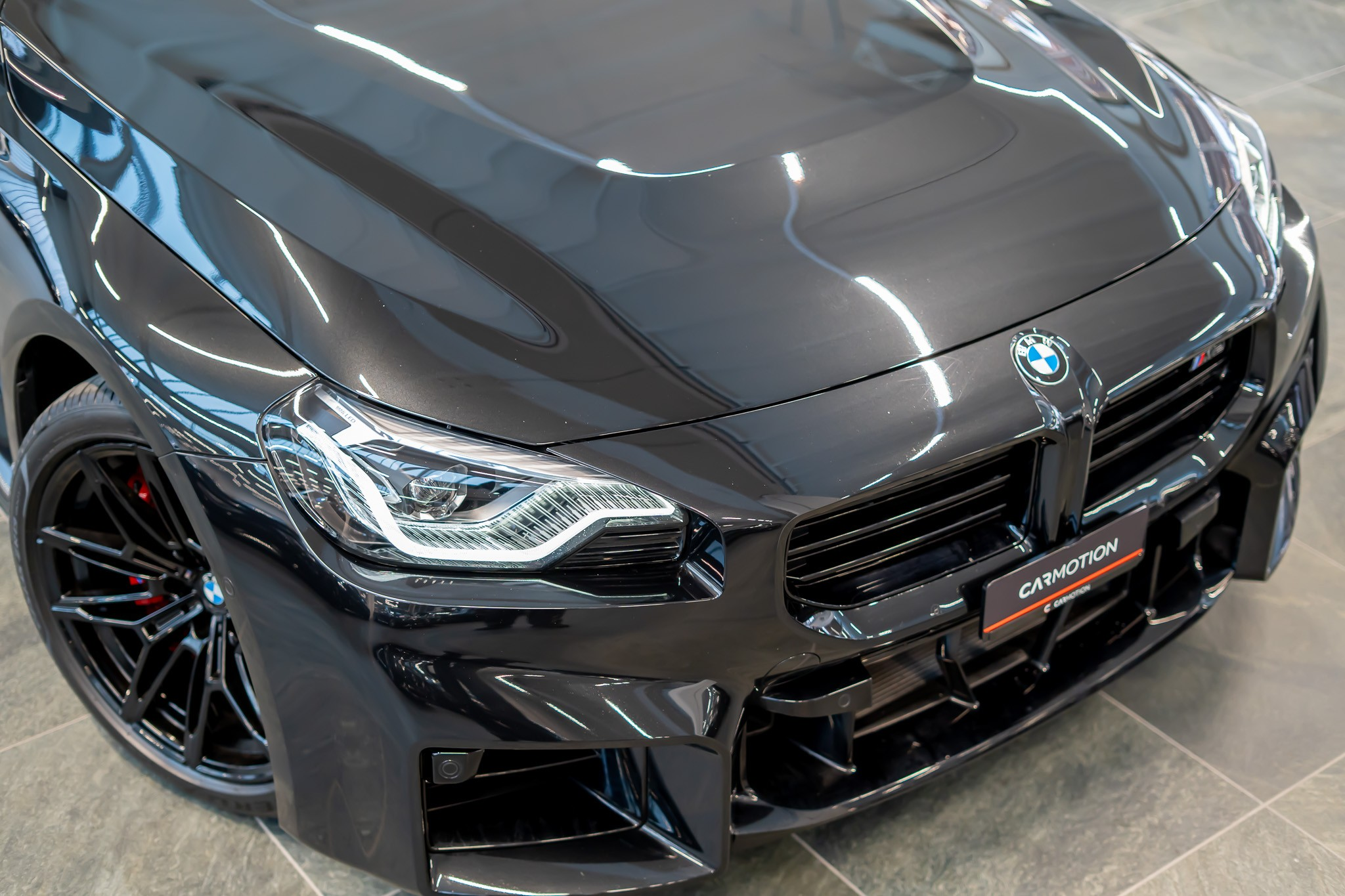 listing desktop thumbnail image 18