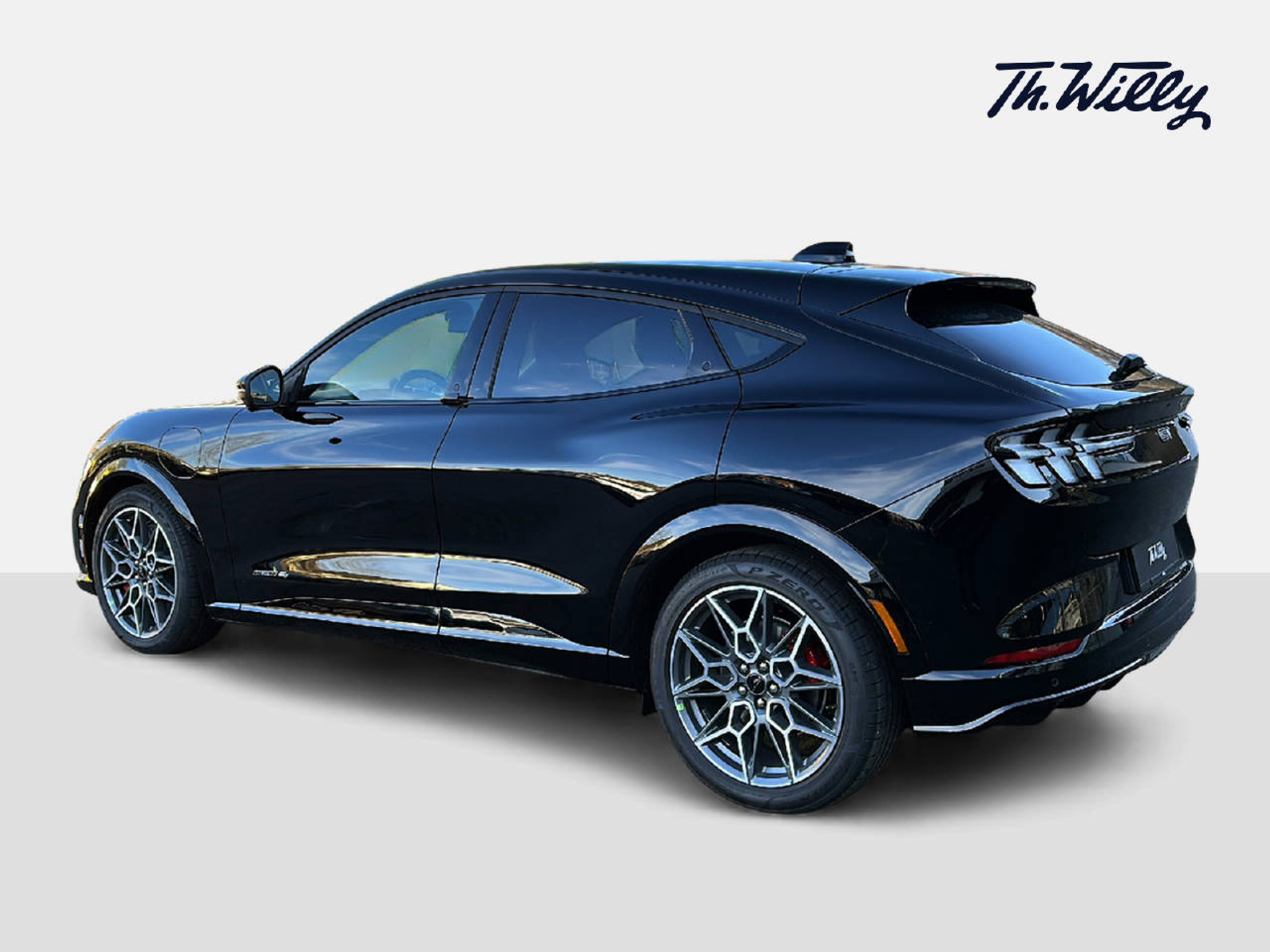 listing desktop thumbnail image 2