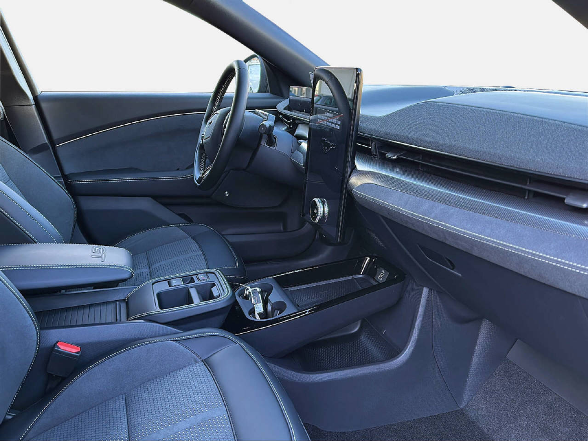 listing desktop thumbnail image 12