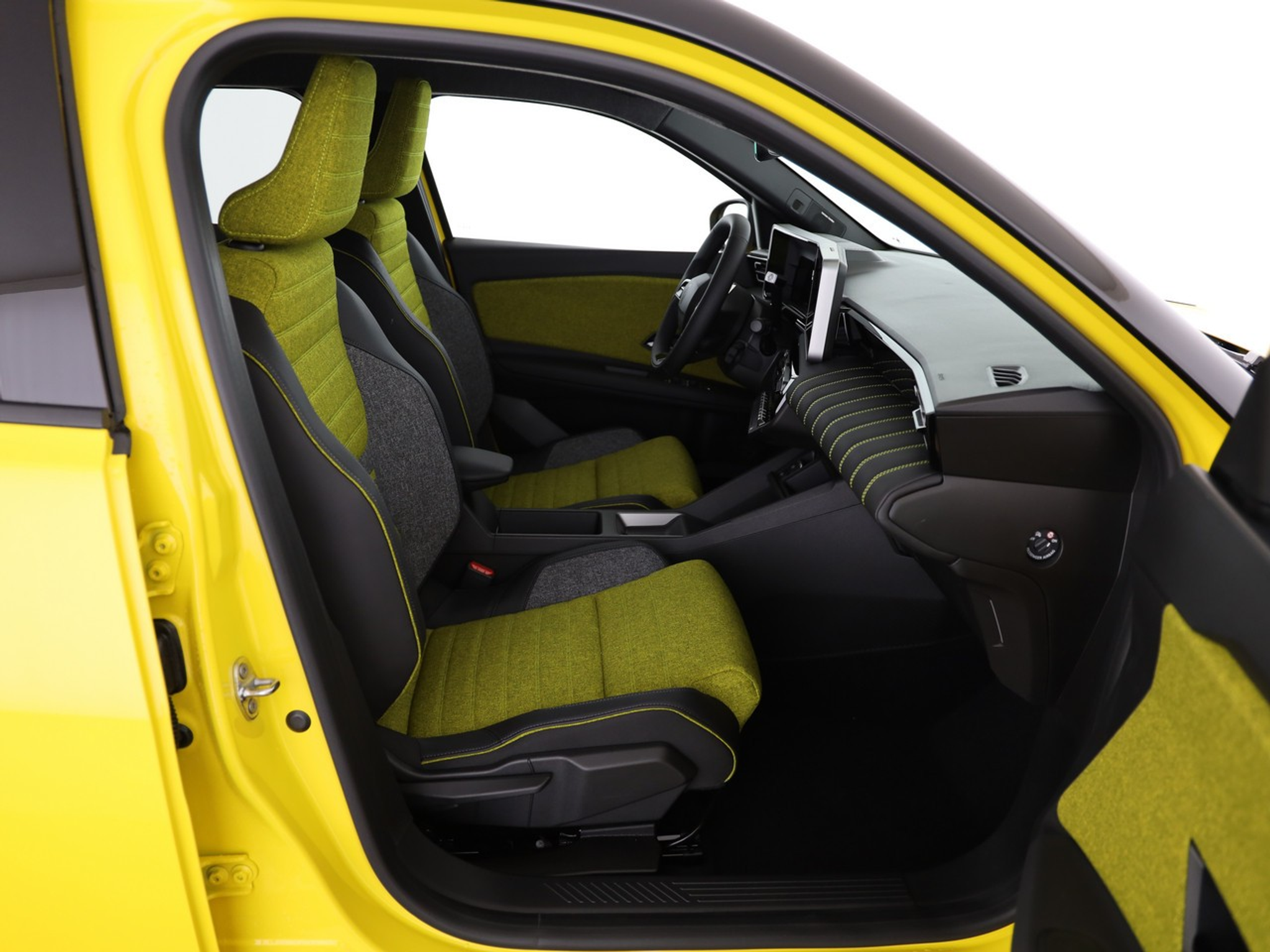 listing desktop thumbnail image 6