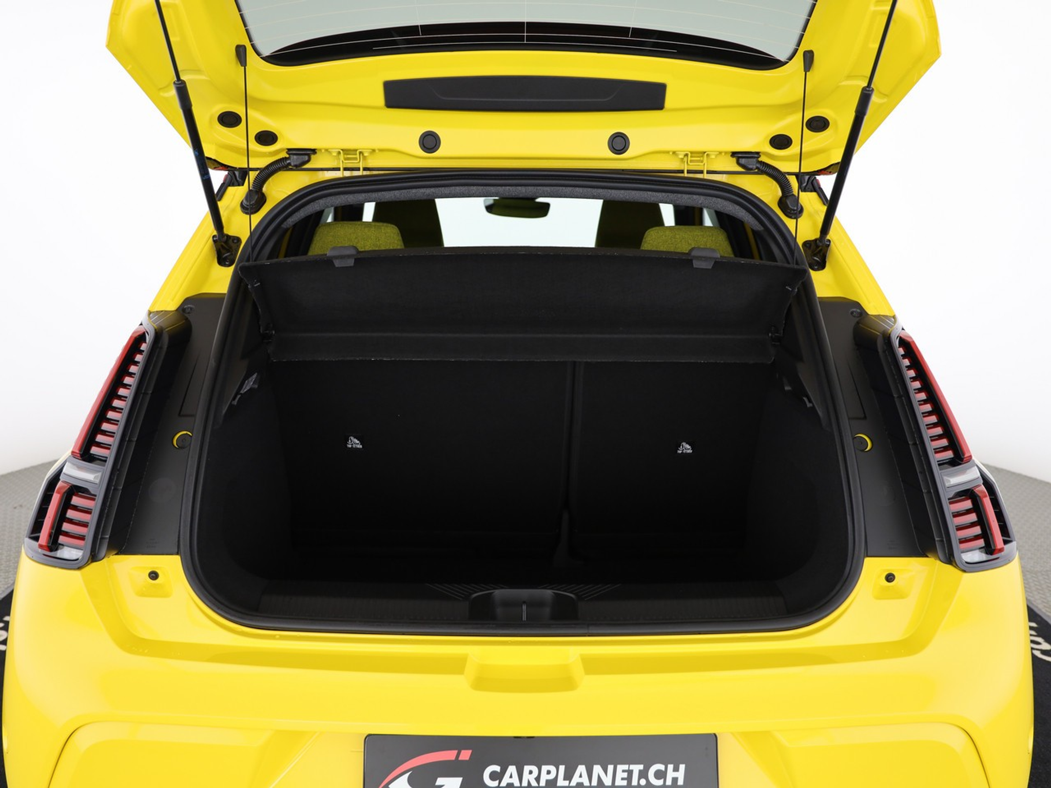 listing desktop thumbnail image 8