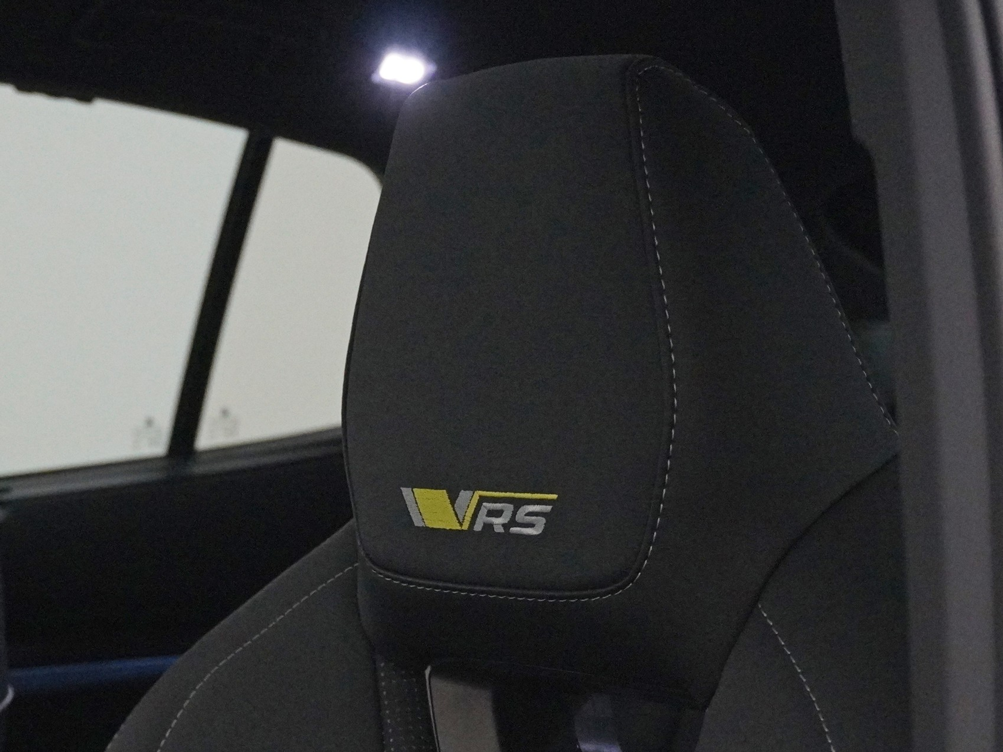 listing desktop thumbnail image 12