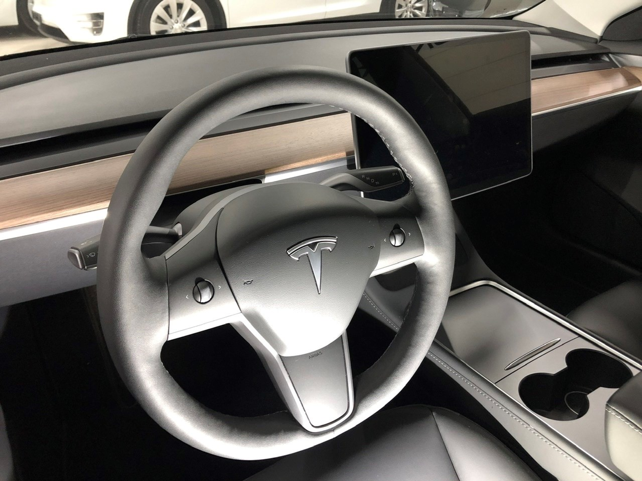 listing desktop thumbnail image 9