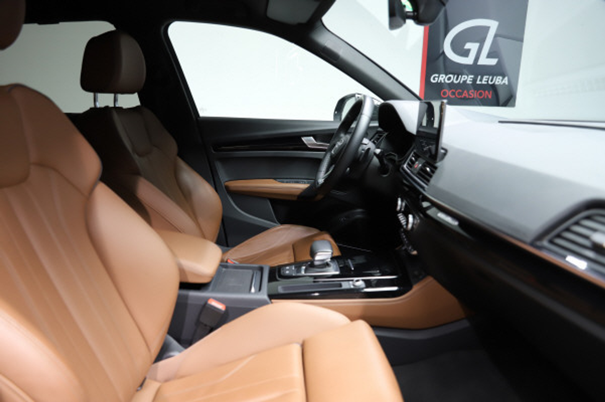 listing desktop thumbnail image 8