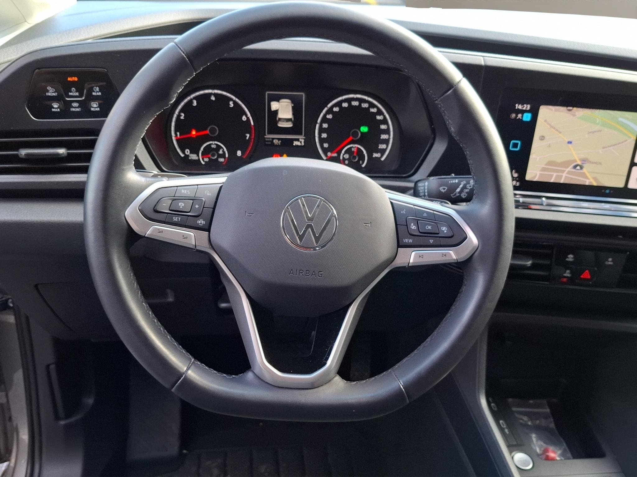 listing desktop thumbnail image 6