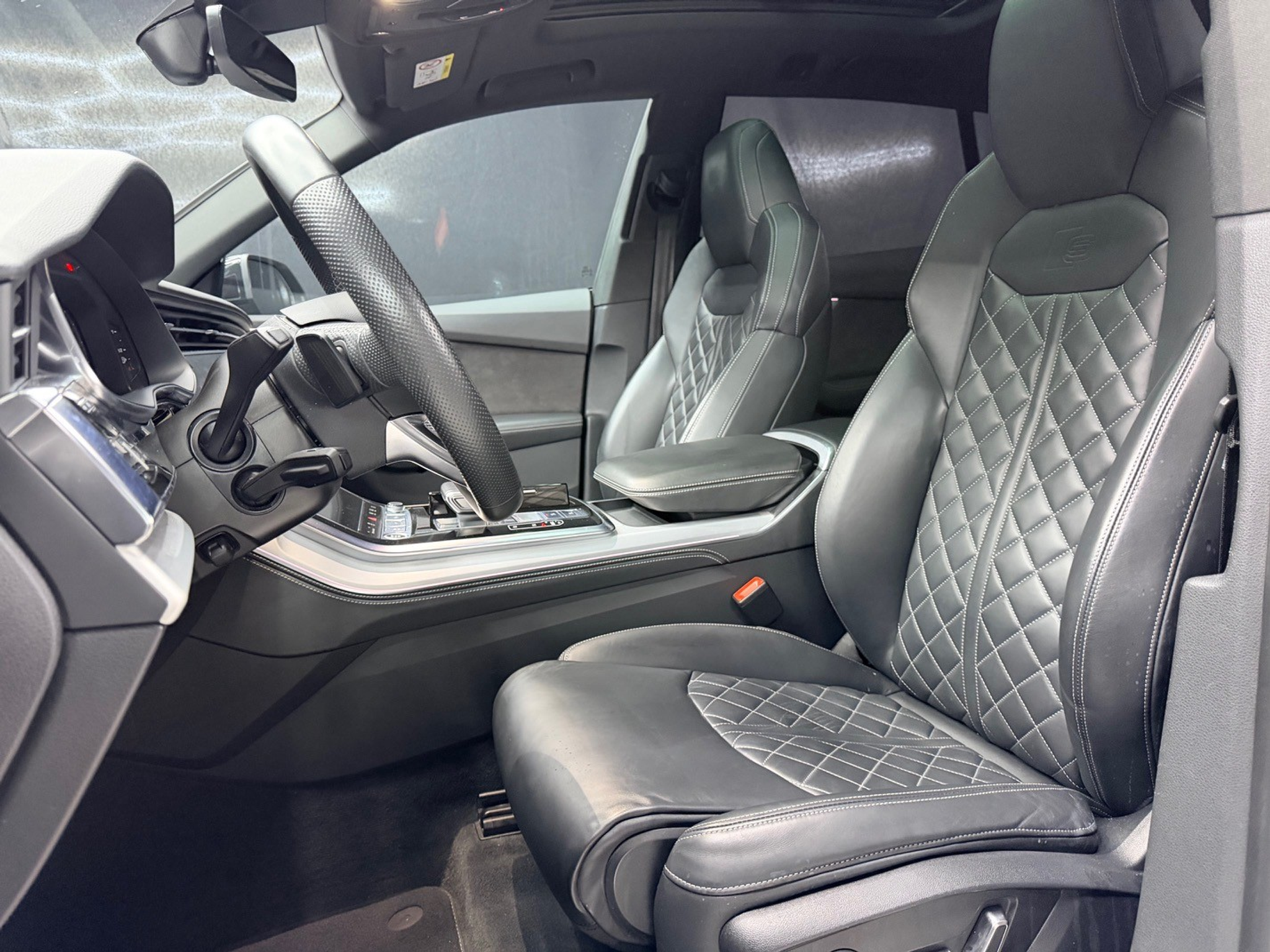 listing desktop thumbnail image 8