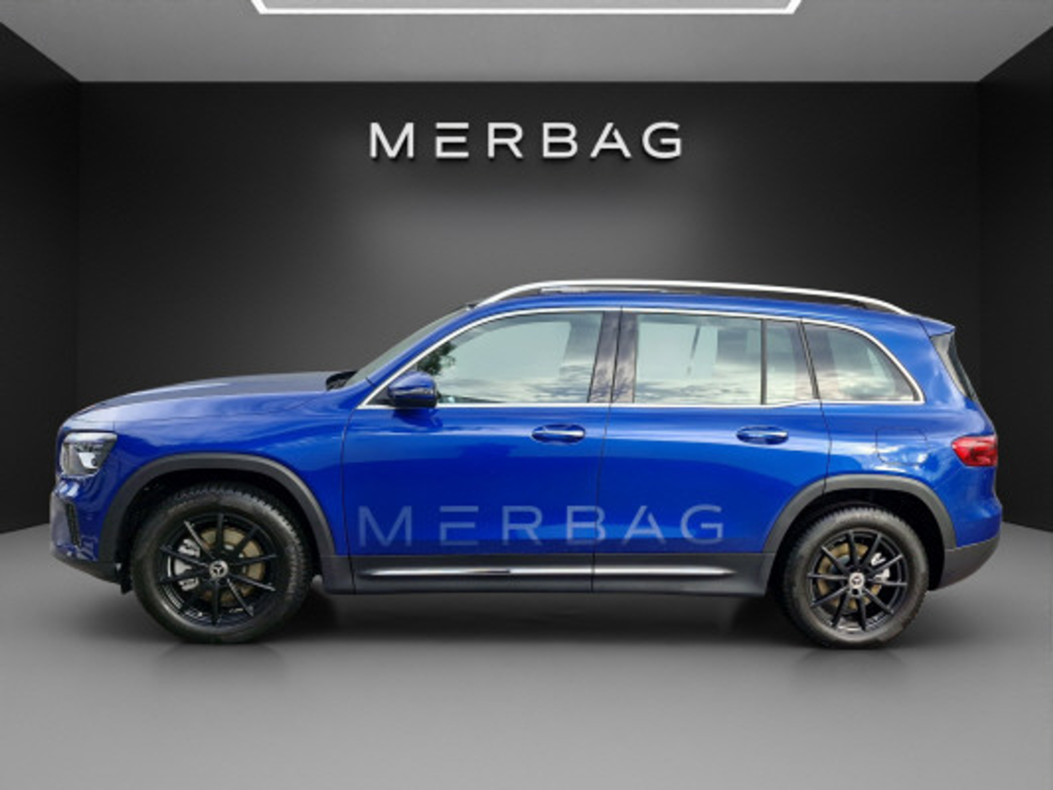 listing desktop thumbnail image 3