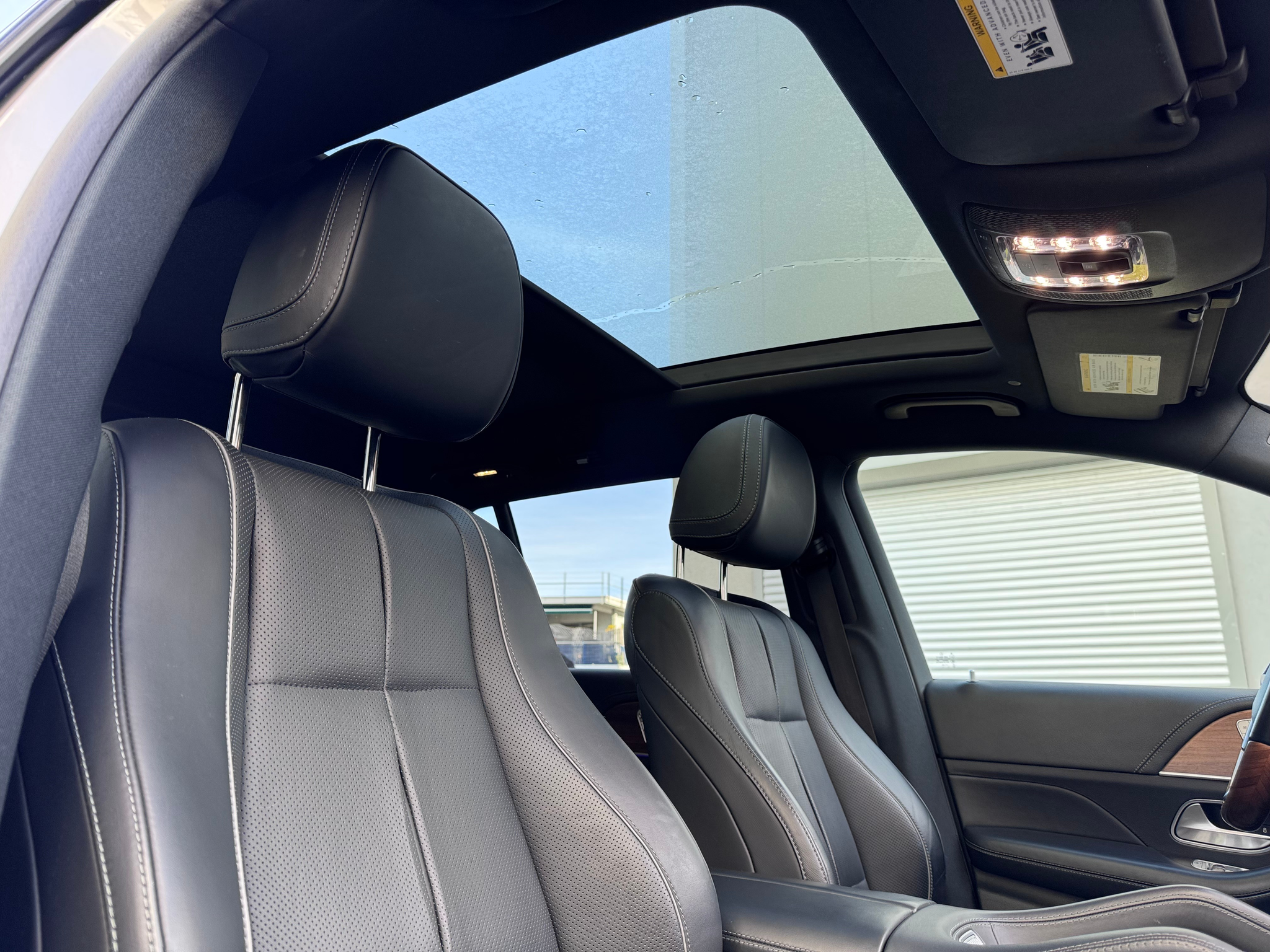 listing desktop thumbnail image 14