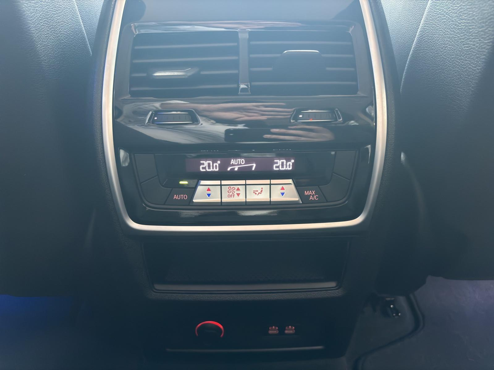 listing desktop thumbnail image 15