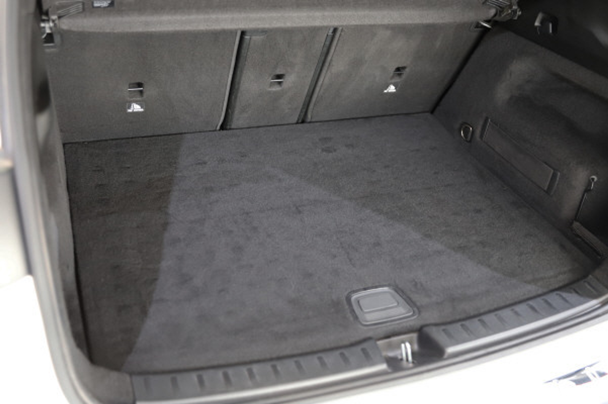 listing desktop thumbnail image 11