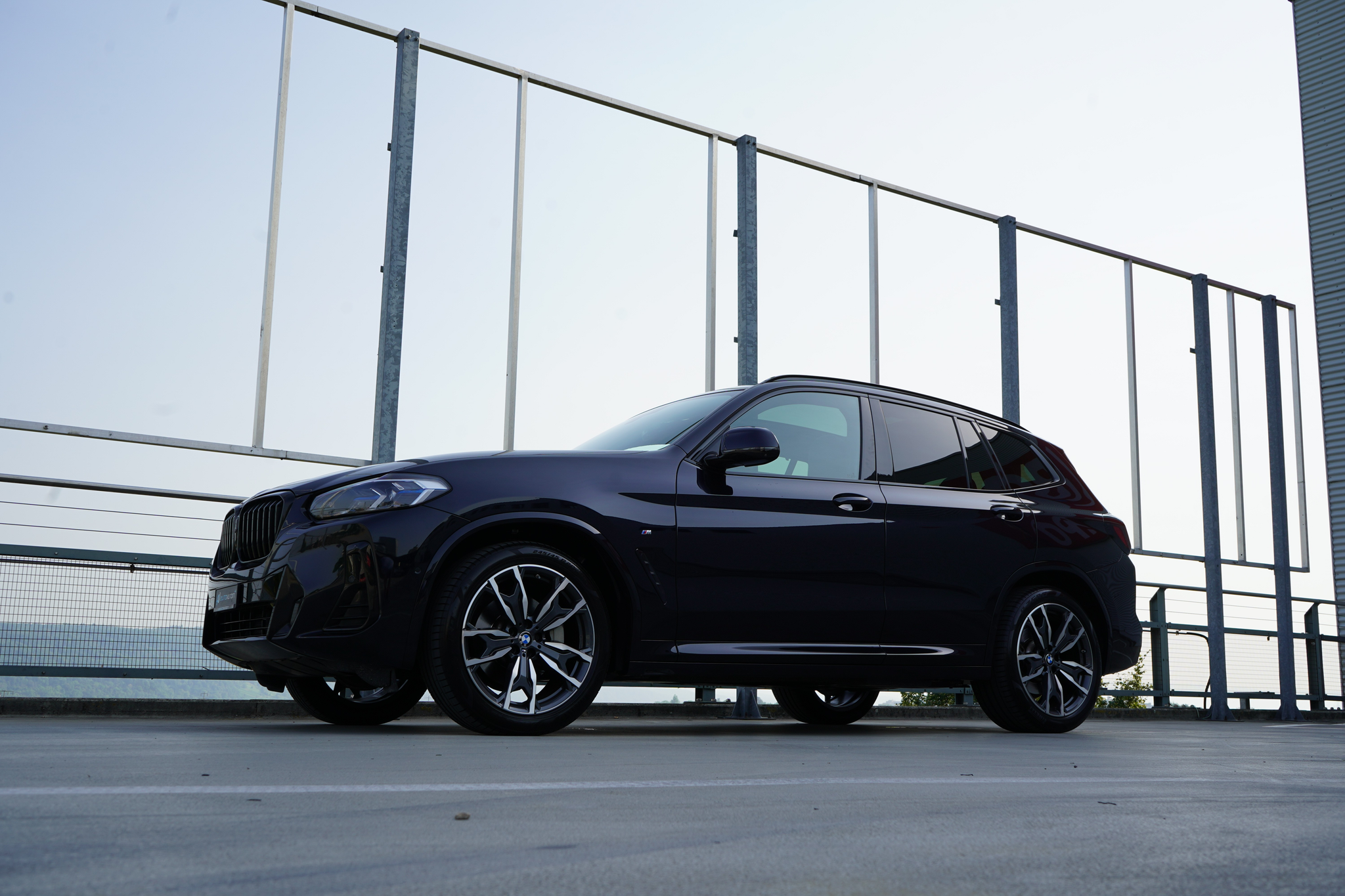 listing desktop thumbnail image 13