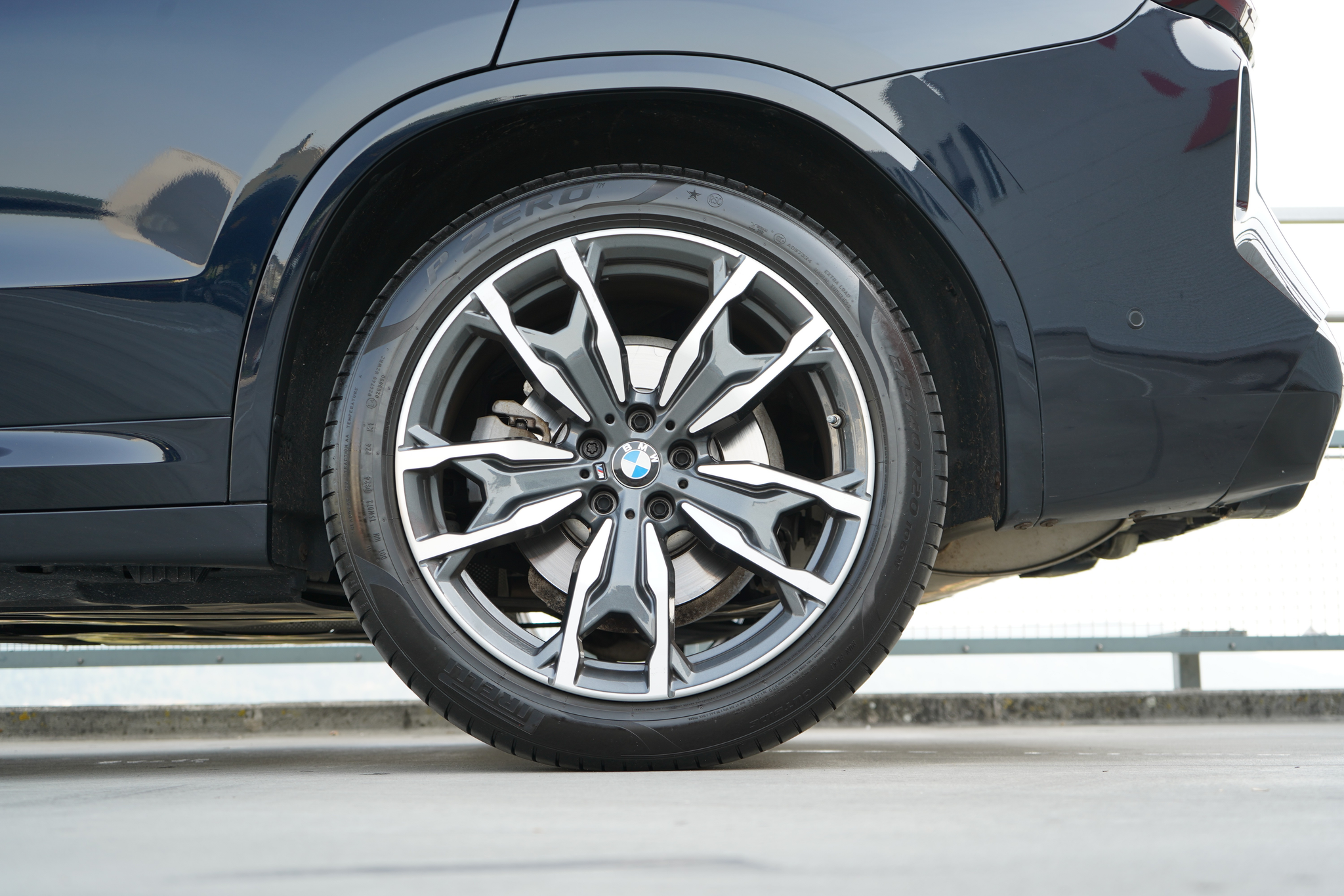 listing desktop thumbnail image 19