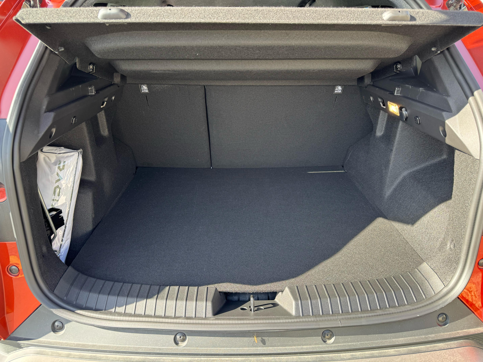 listing desktop thumbnail image 12