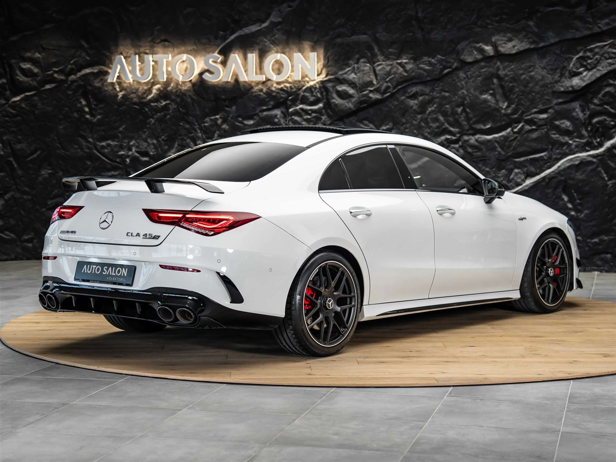 listing desktop thumbnail image 4