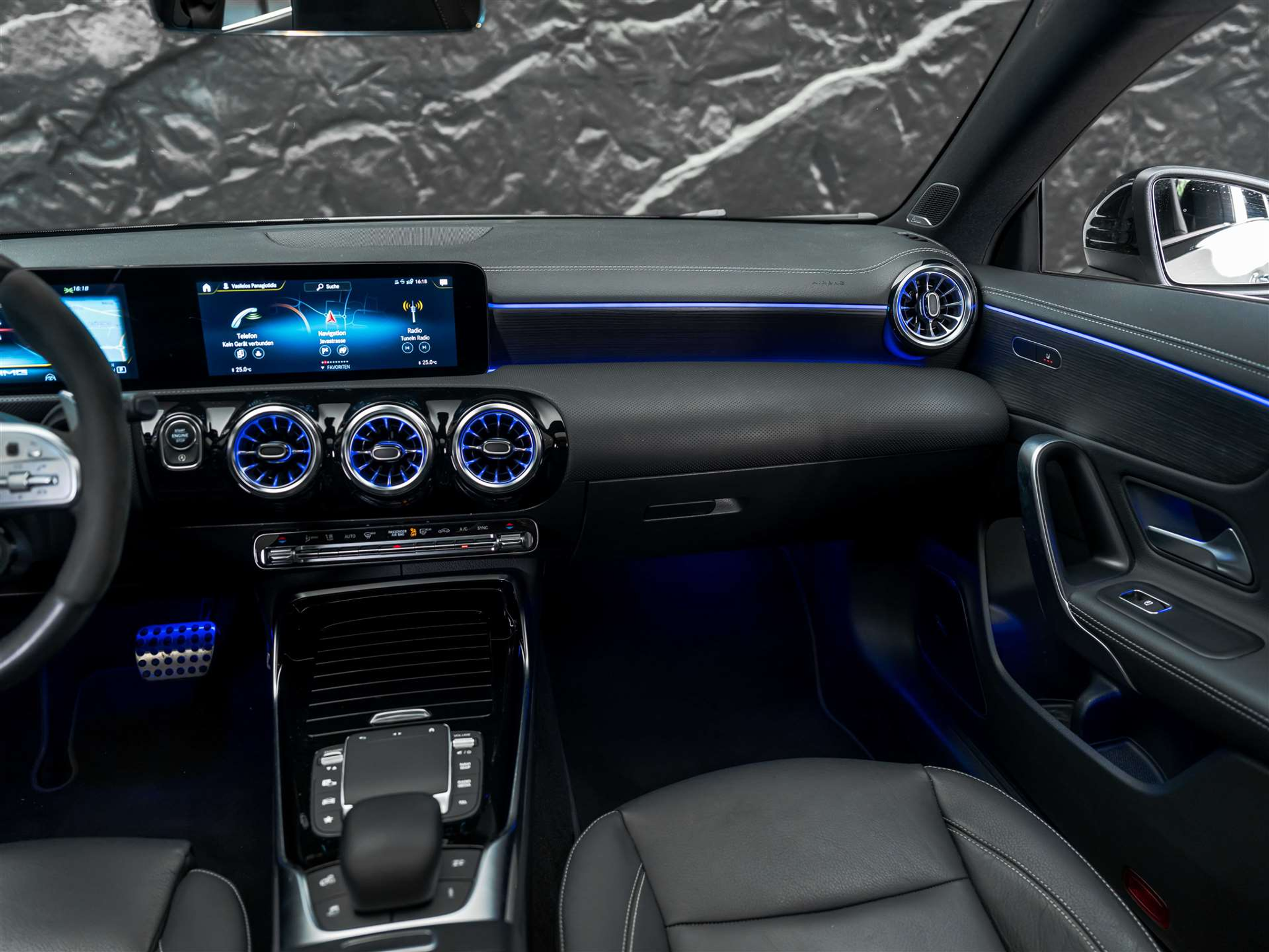 listing desktop thumbnail image 31