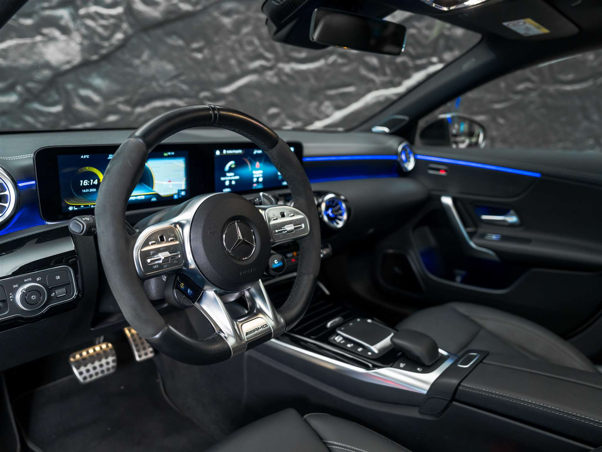 listing desktop thumbnail image 7