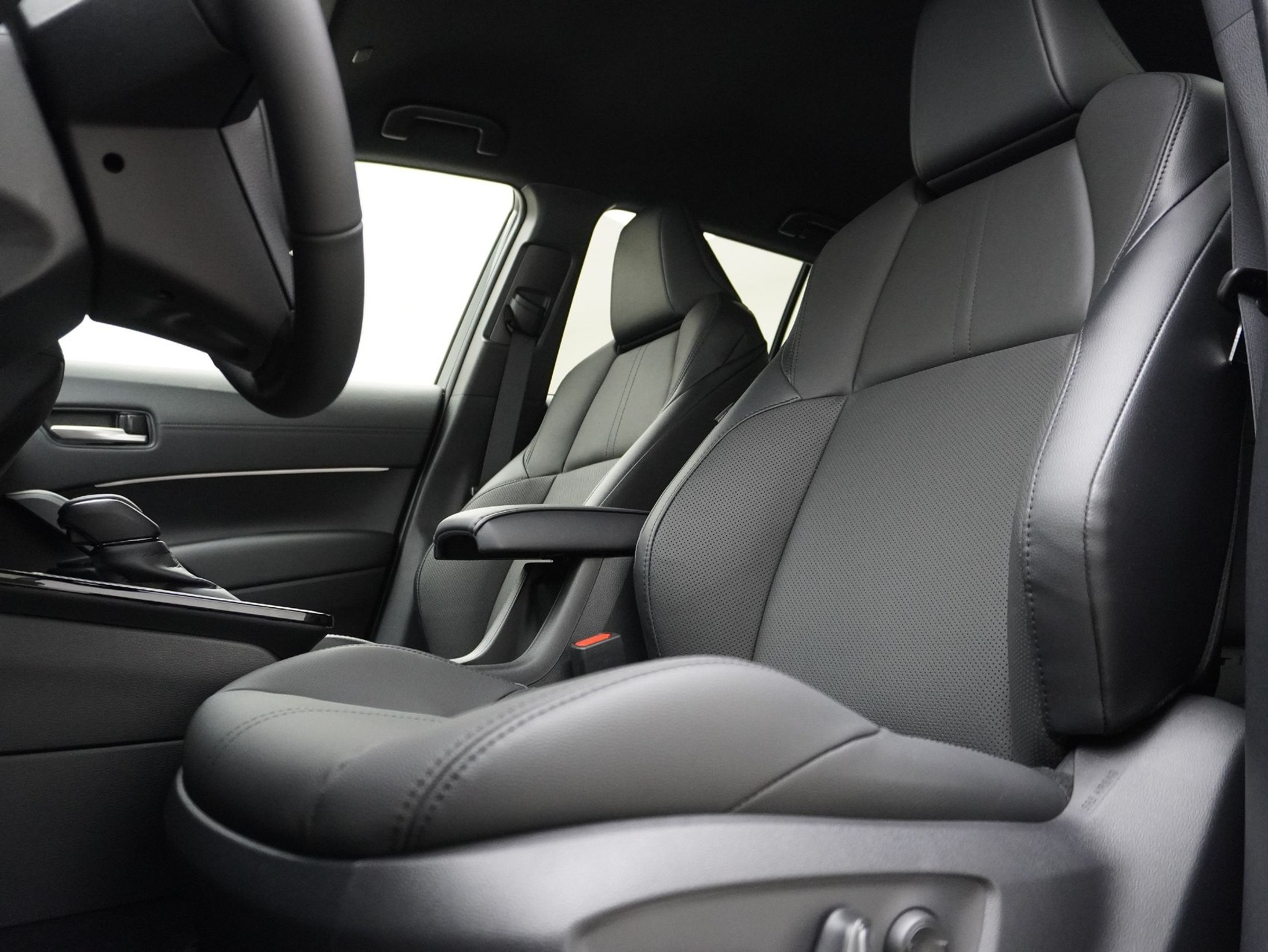 listing desktop thumbnail image 8