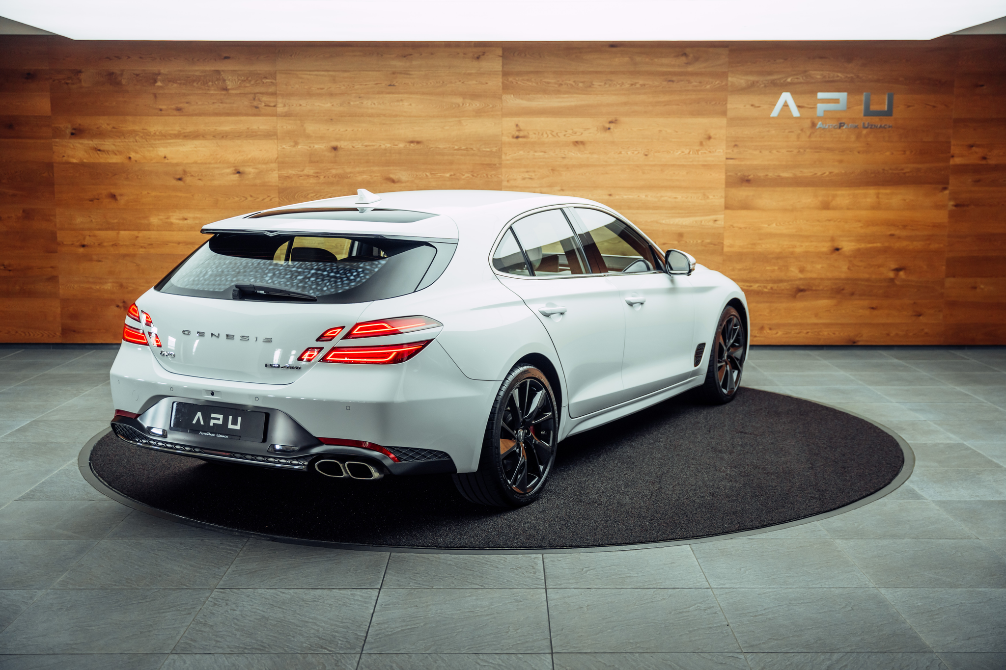 listing desktop thumbnail image 1