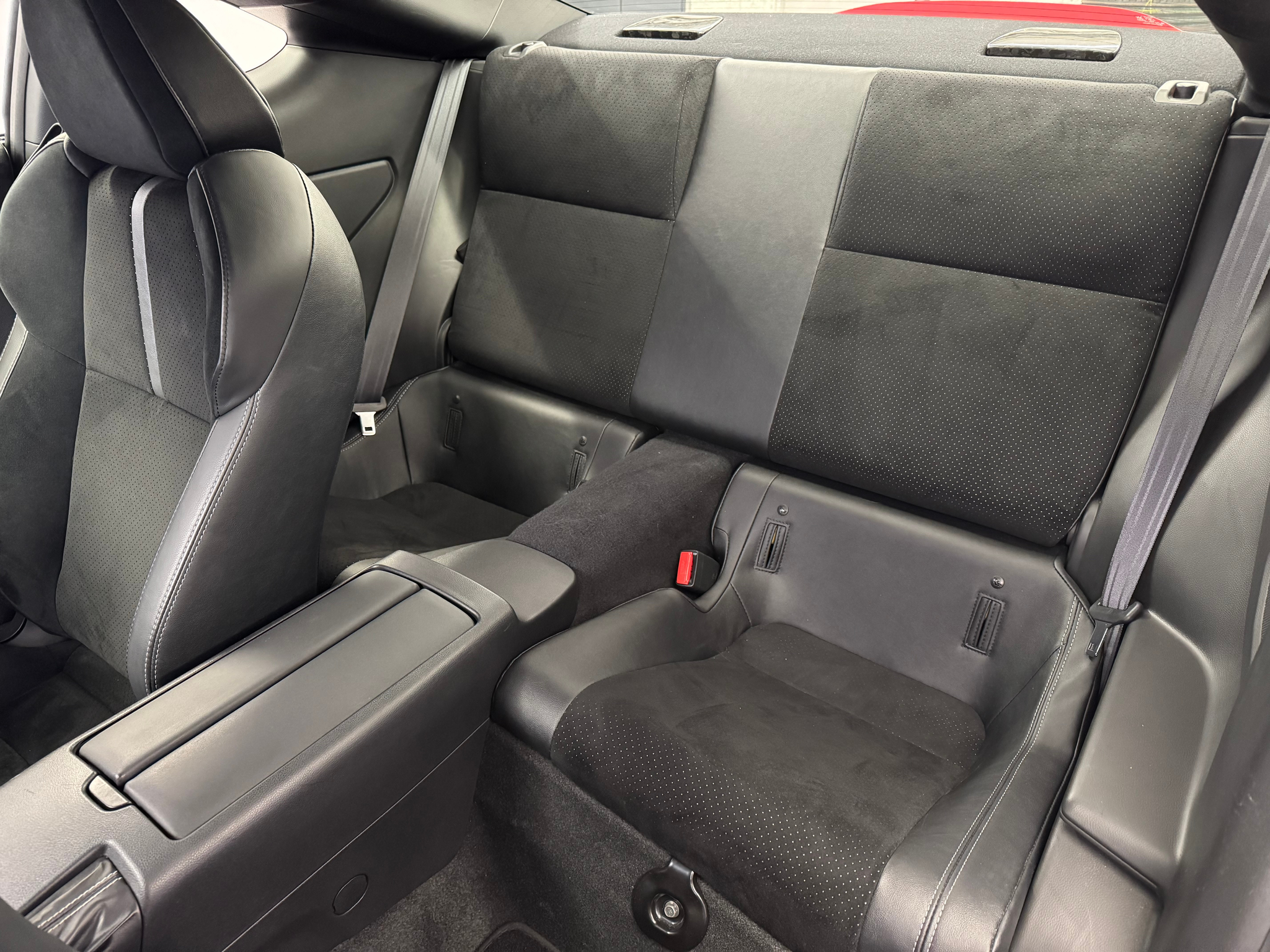 listing desktop thumbnail image 9