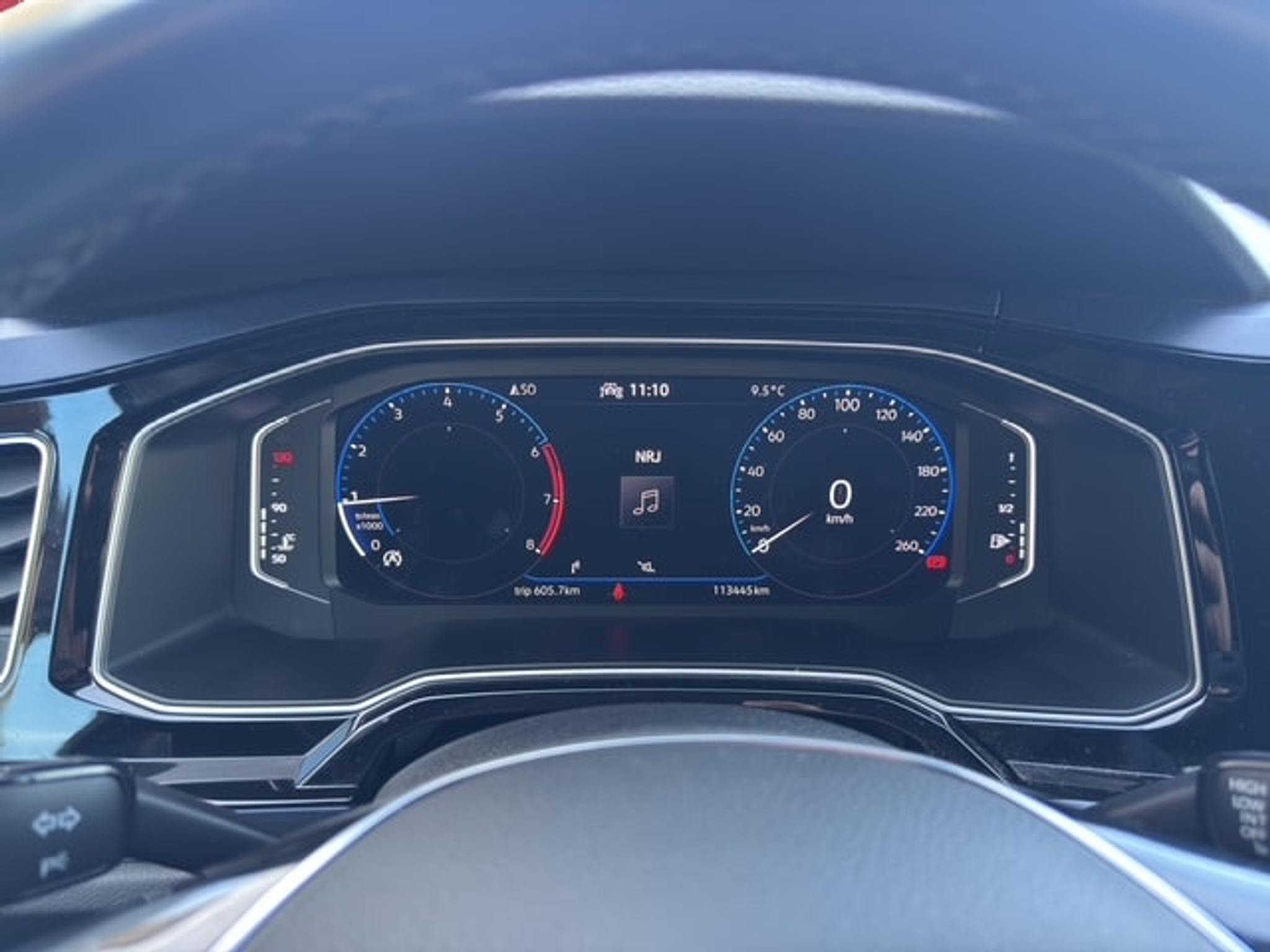 listing desktop thumbnail image 10