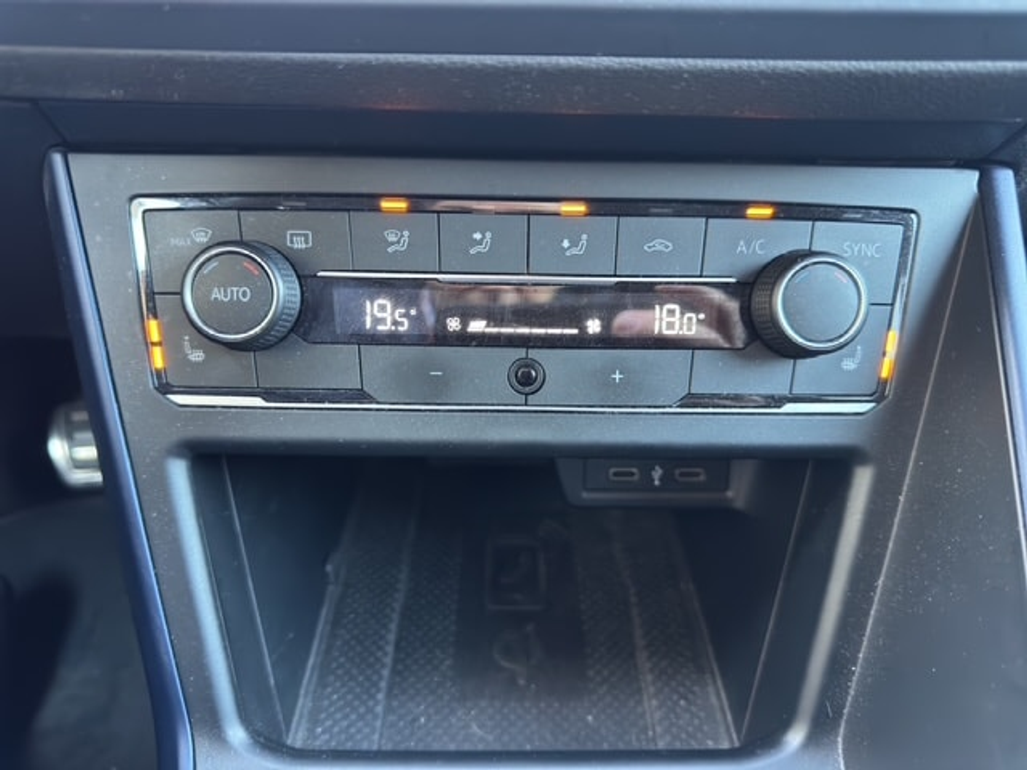 listing desktop thumbnail image 23