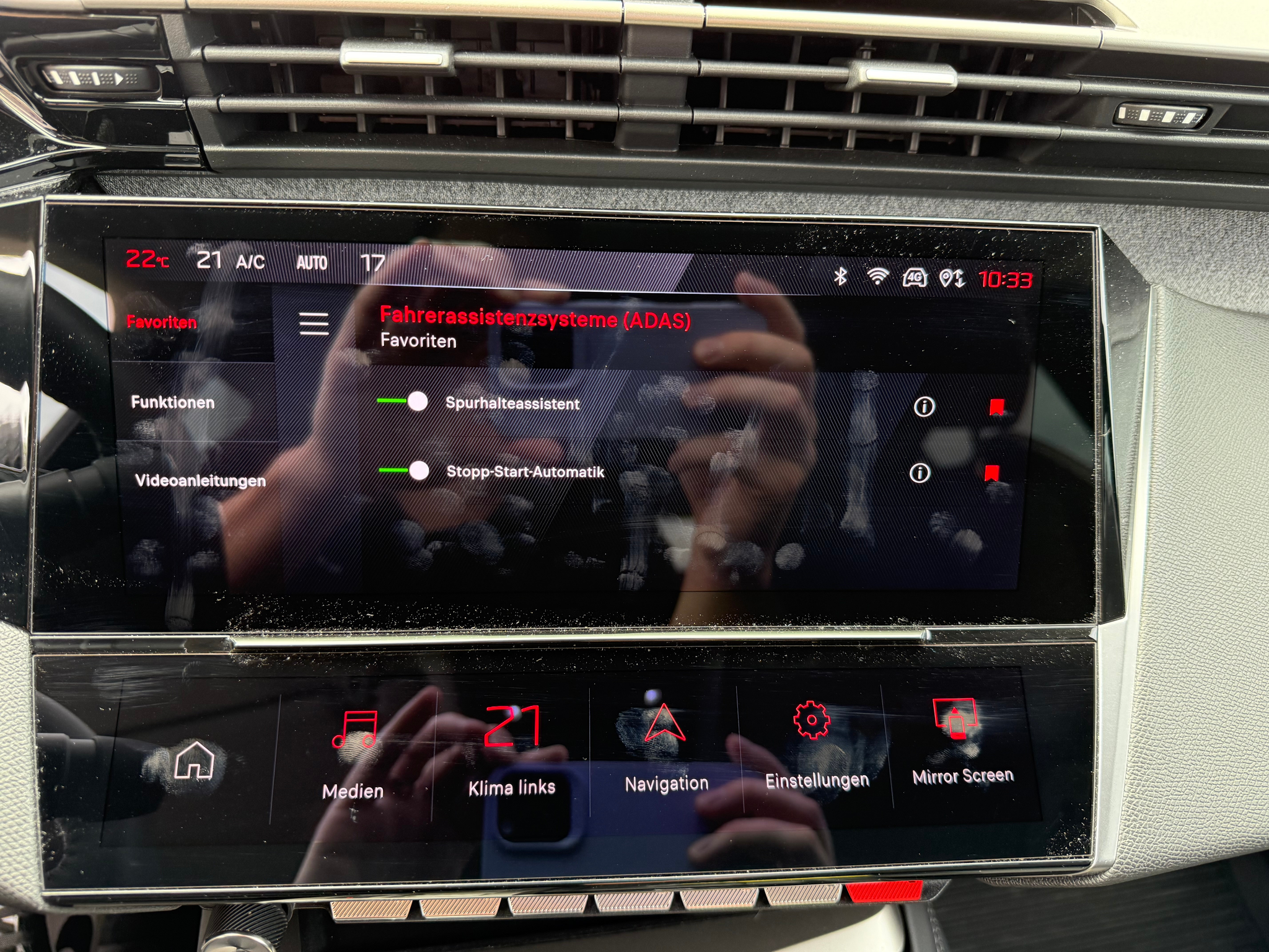 listing desktop thumbnail image 16