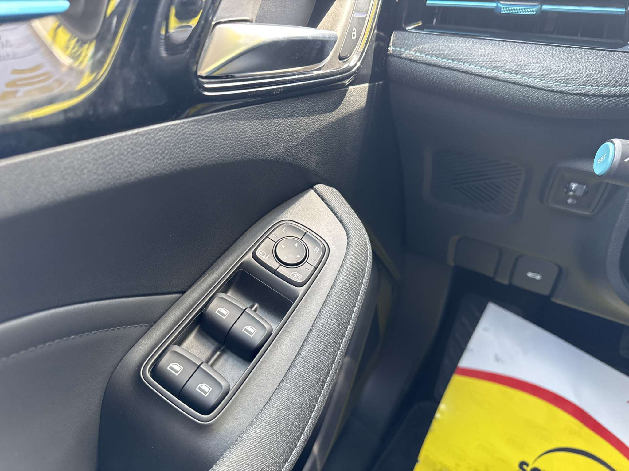 listing desktop thumbnail image 15