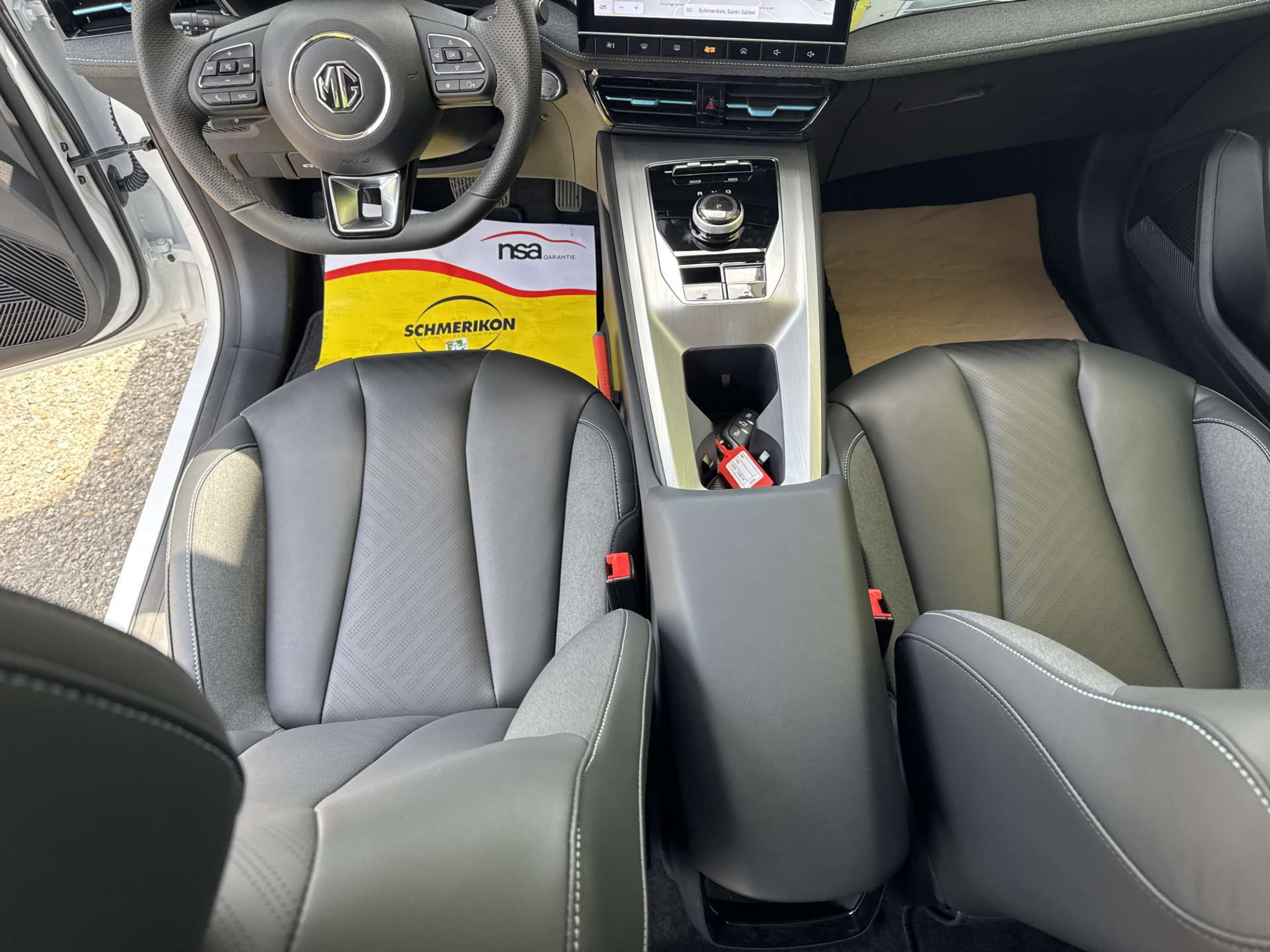 listing desktop thumbnail image 13