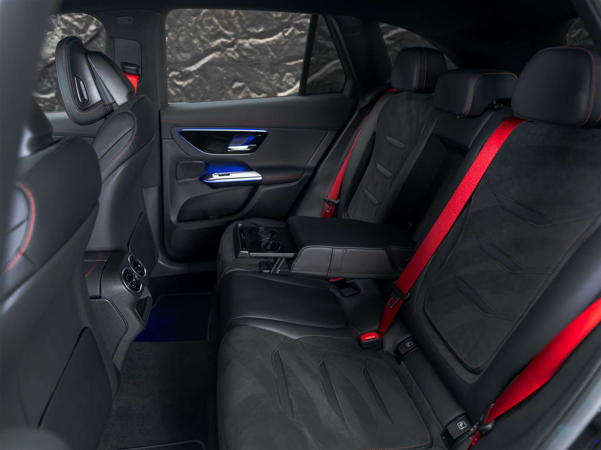 listing desktop thumbnail image 12