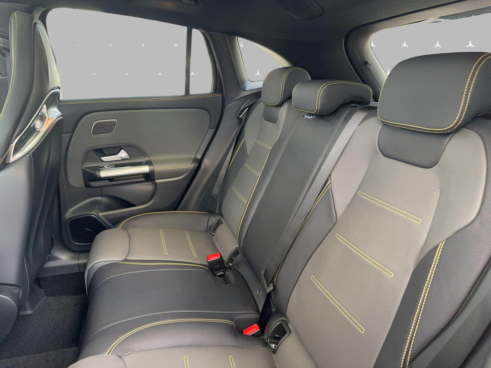 listing desktop thumbnail image 10