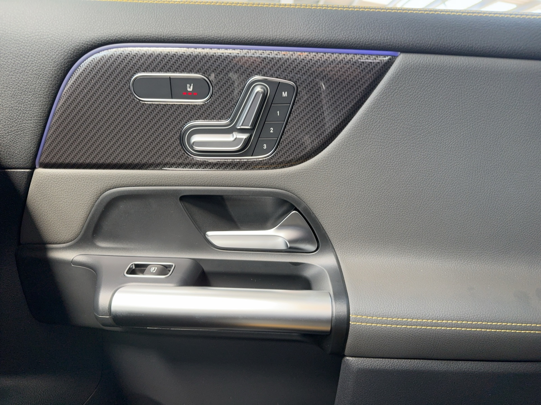 listing desktop thumbnail image 15