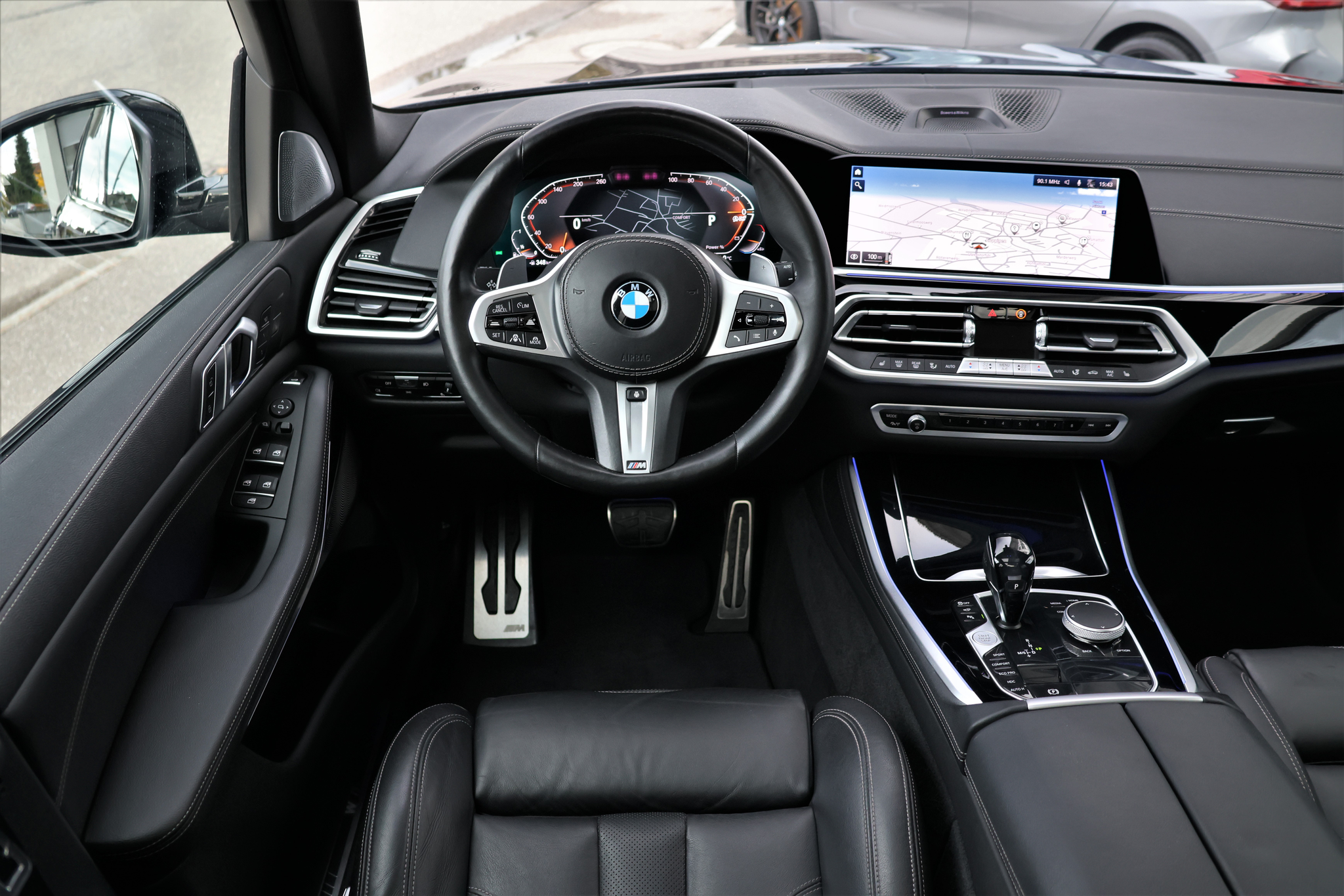 listing desktop thumbnail image 13