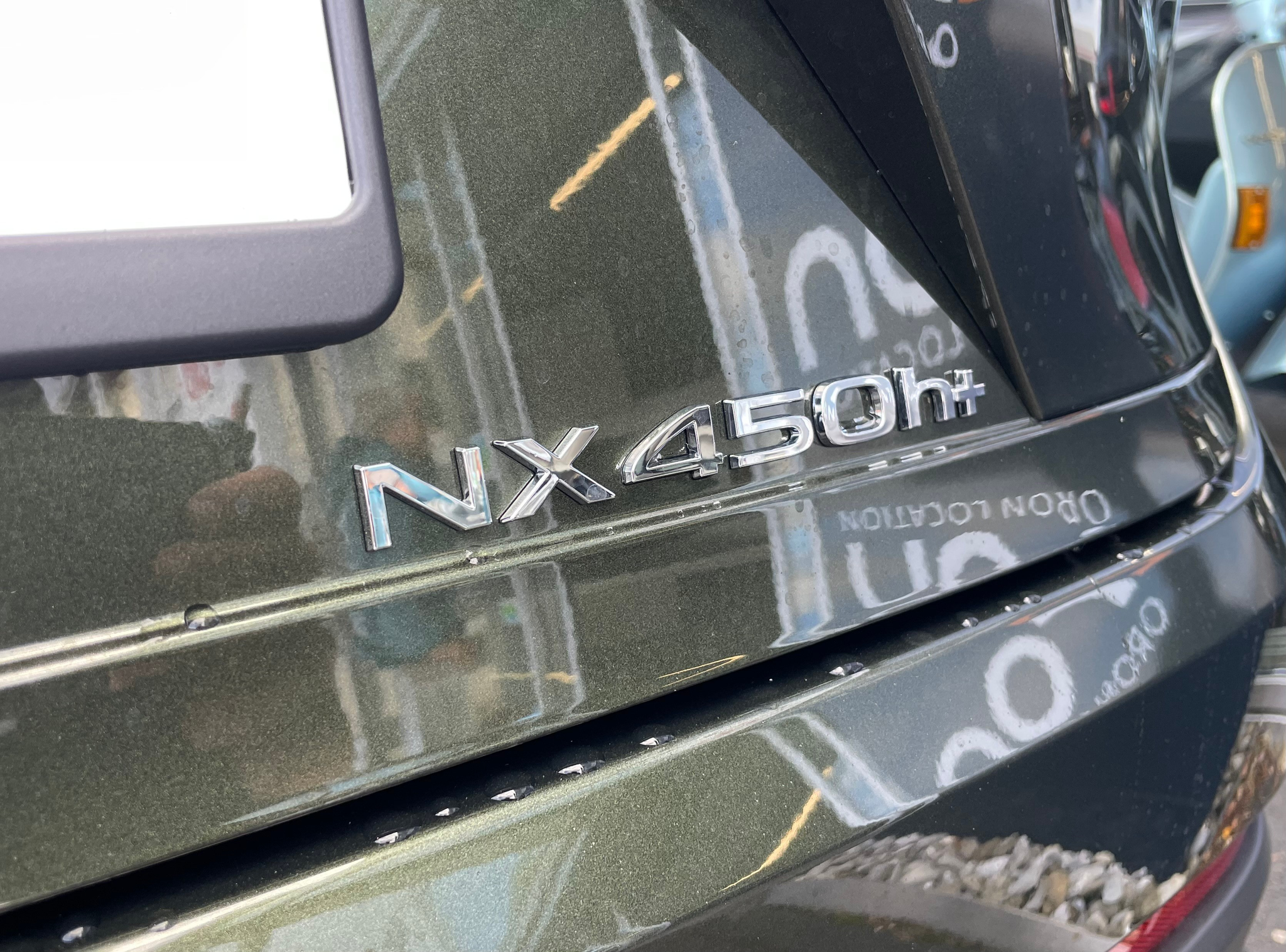 listing desktop thumbnail image 9