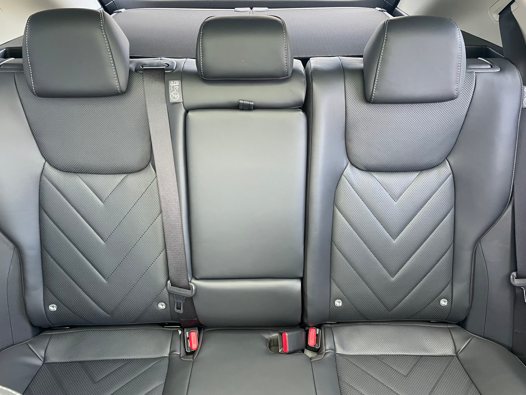 listing desktop thumbnail image 18