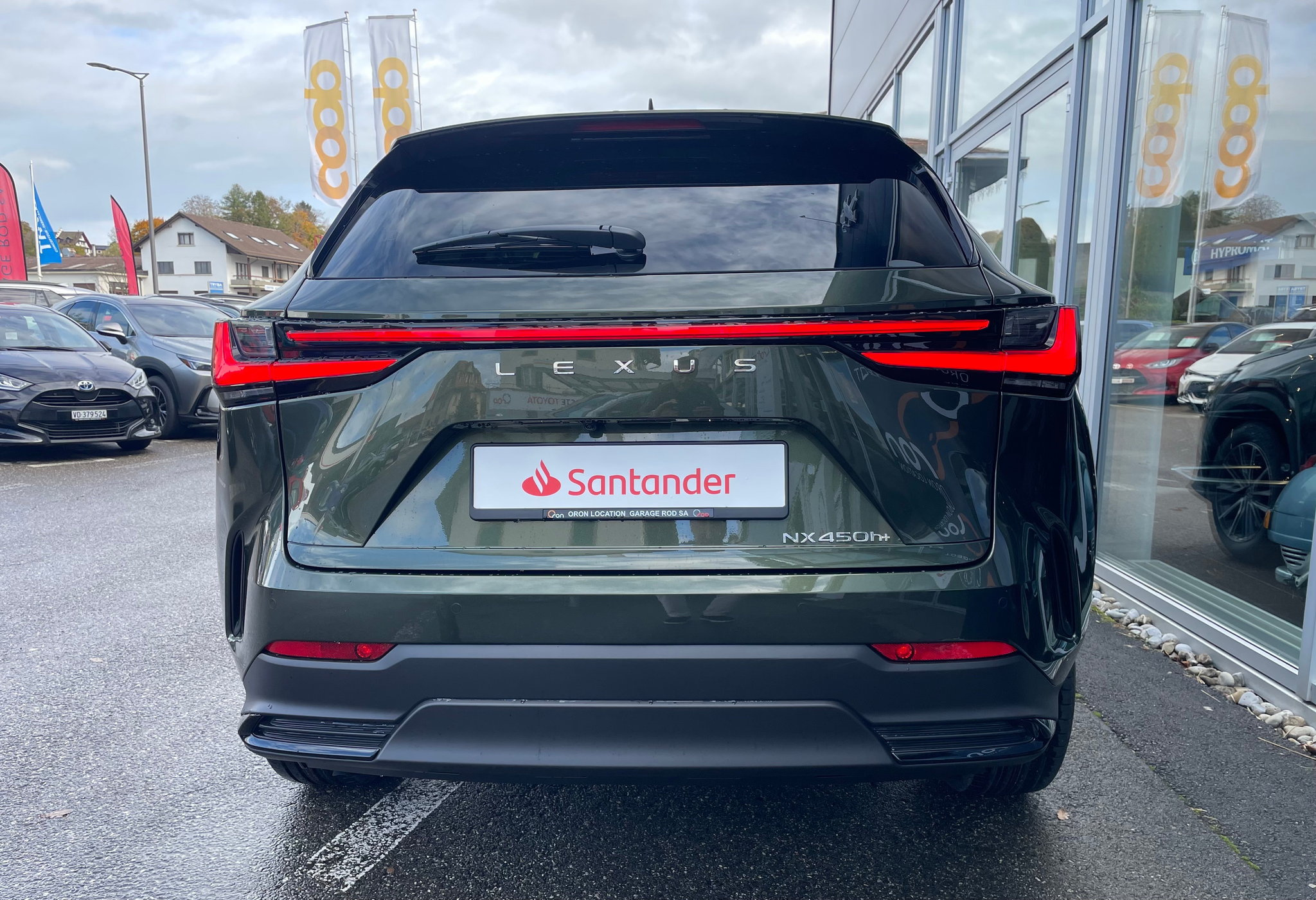 listing desktop thumbnail image 5