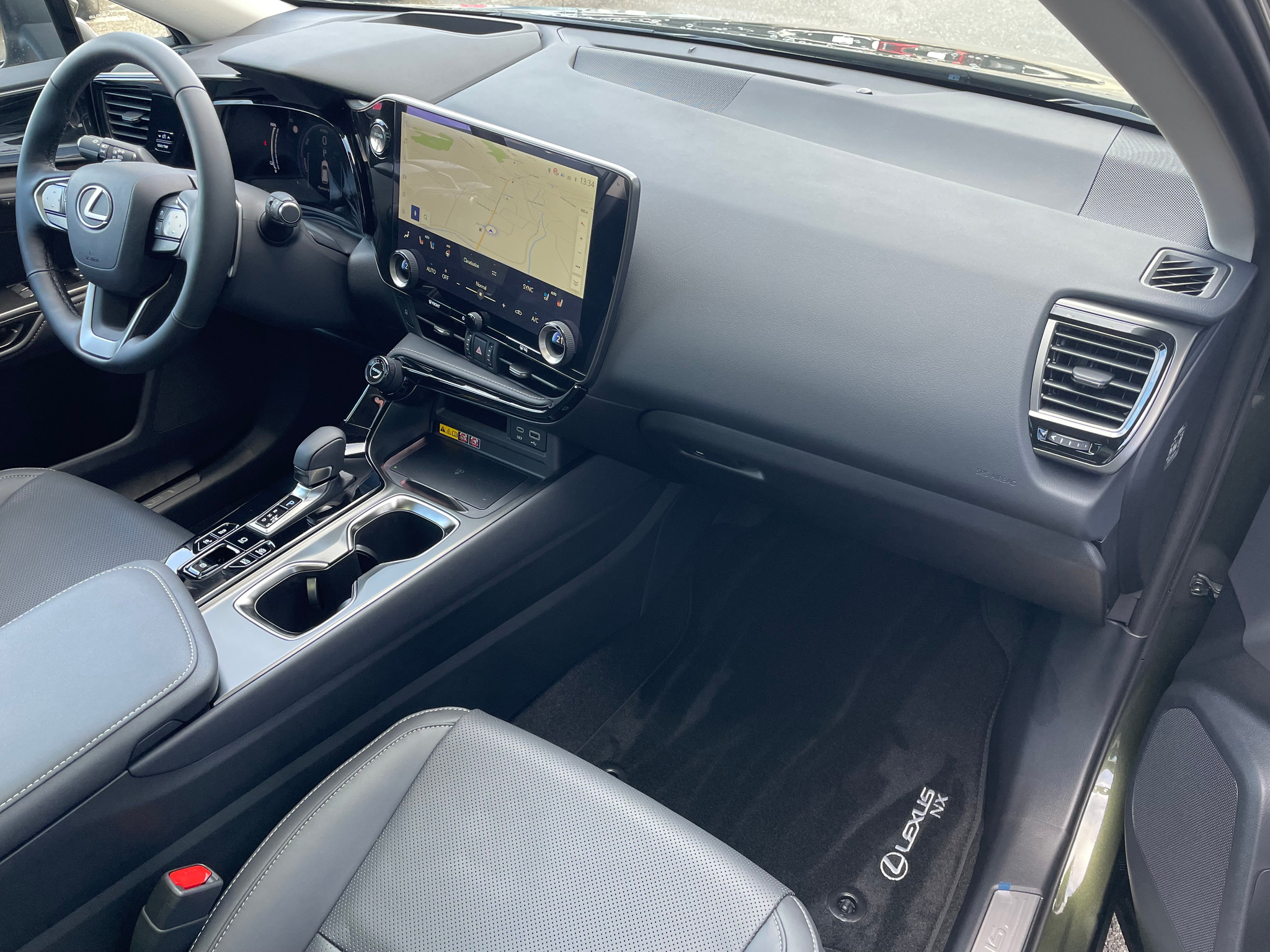 listing desktop thumbnail image 14