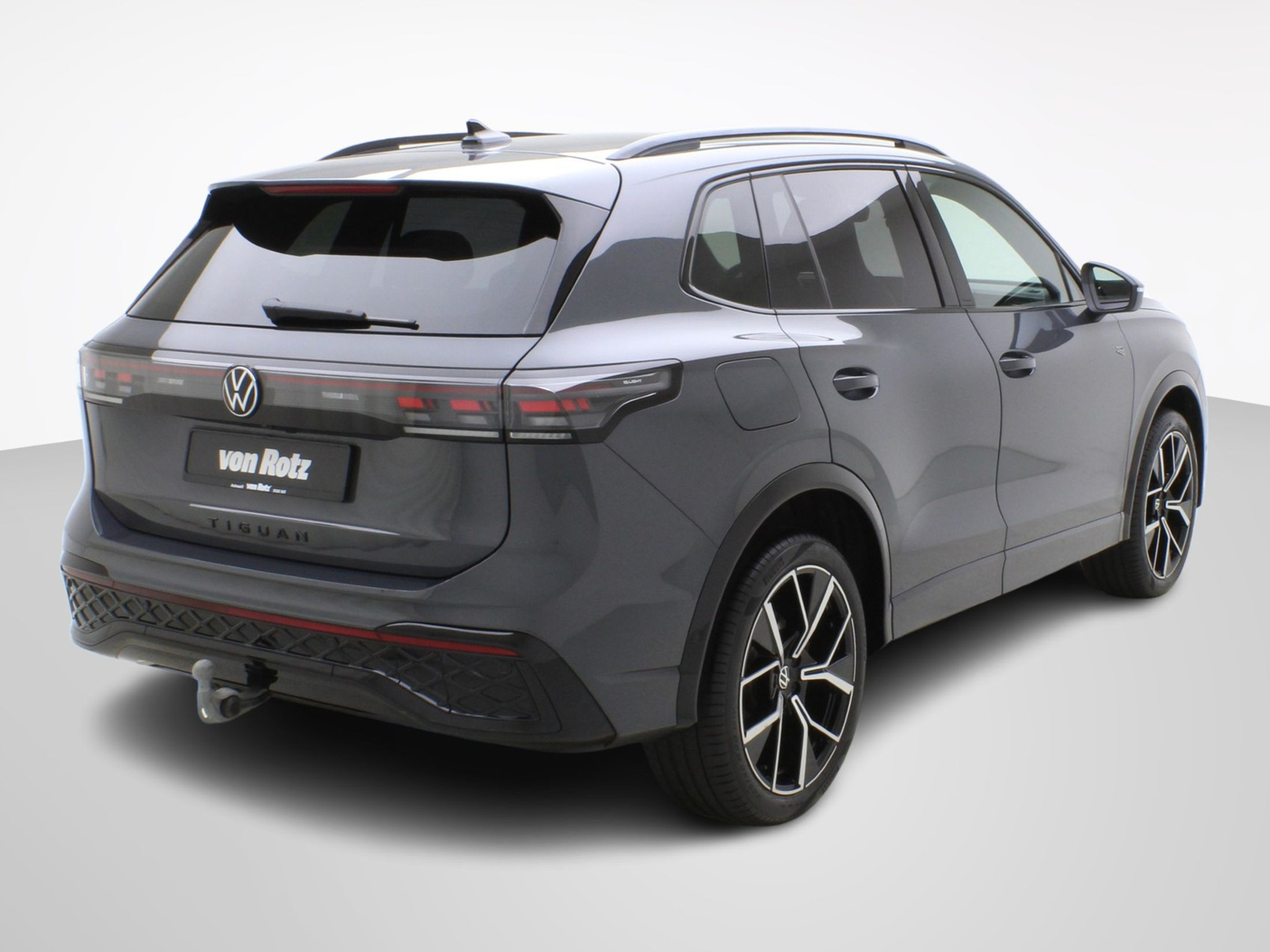 listing desktop thumbnail image 4